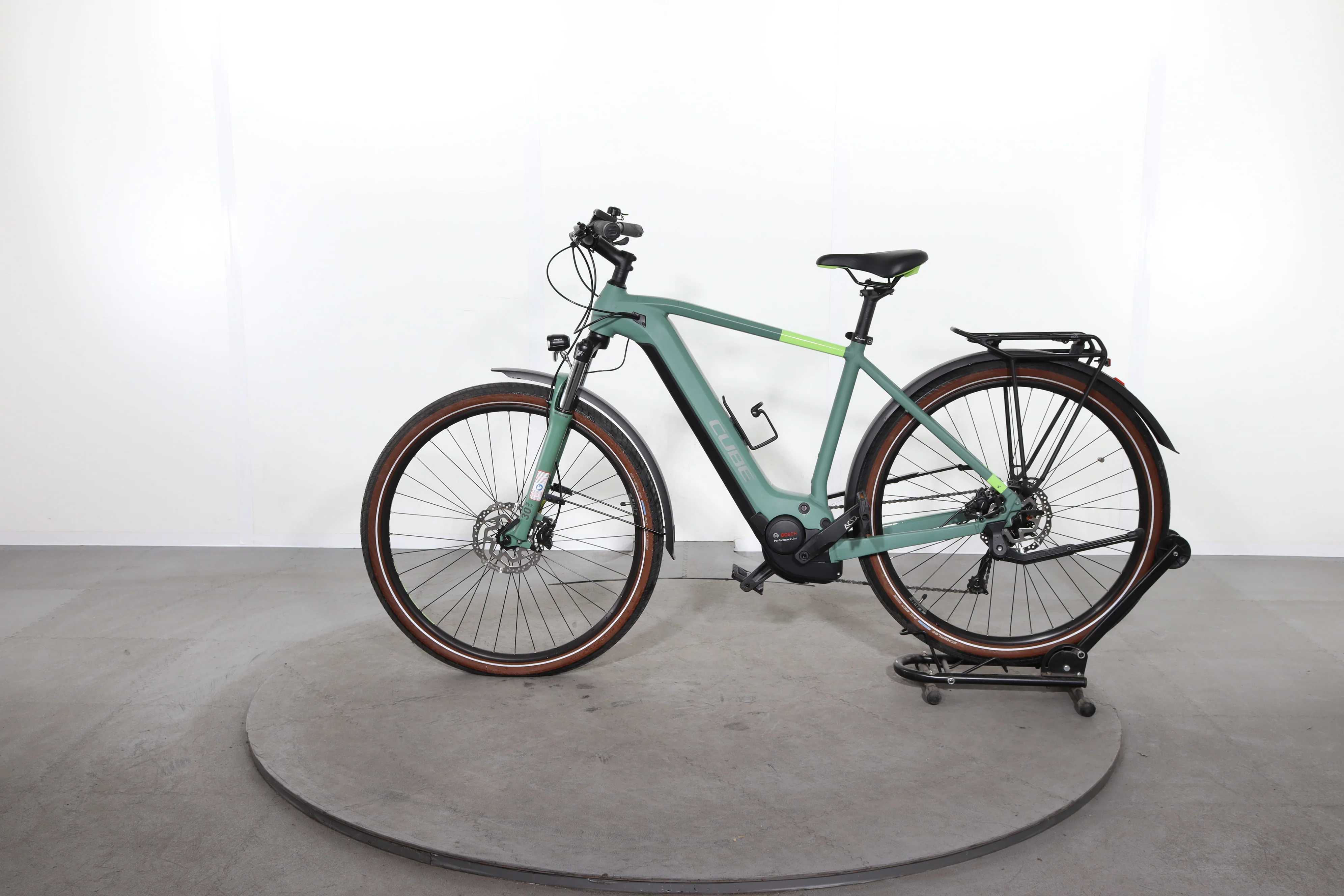 Cube Touring Hybrid One - Image 4