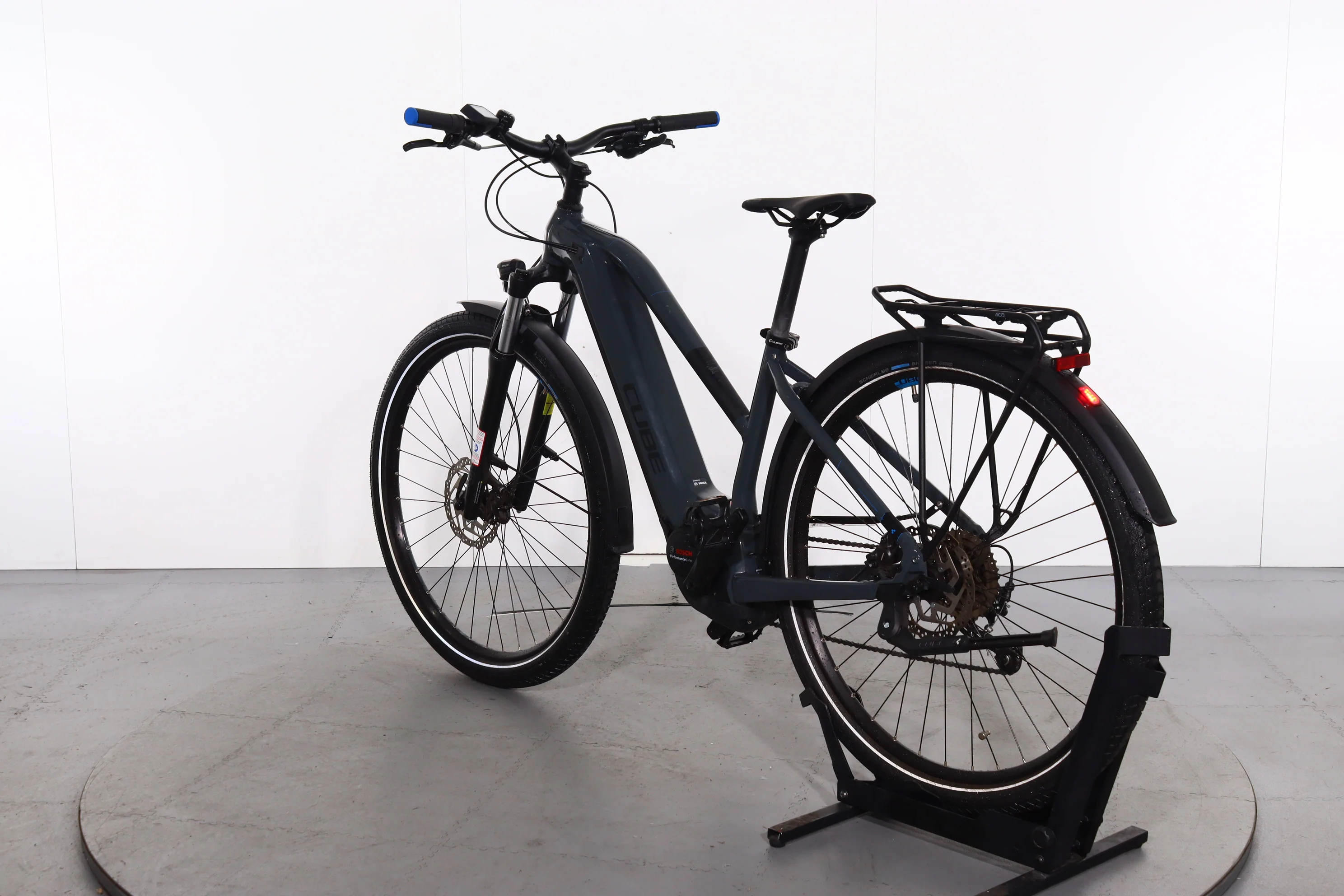 Cube Touring Hybrid One - Image 6