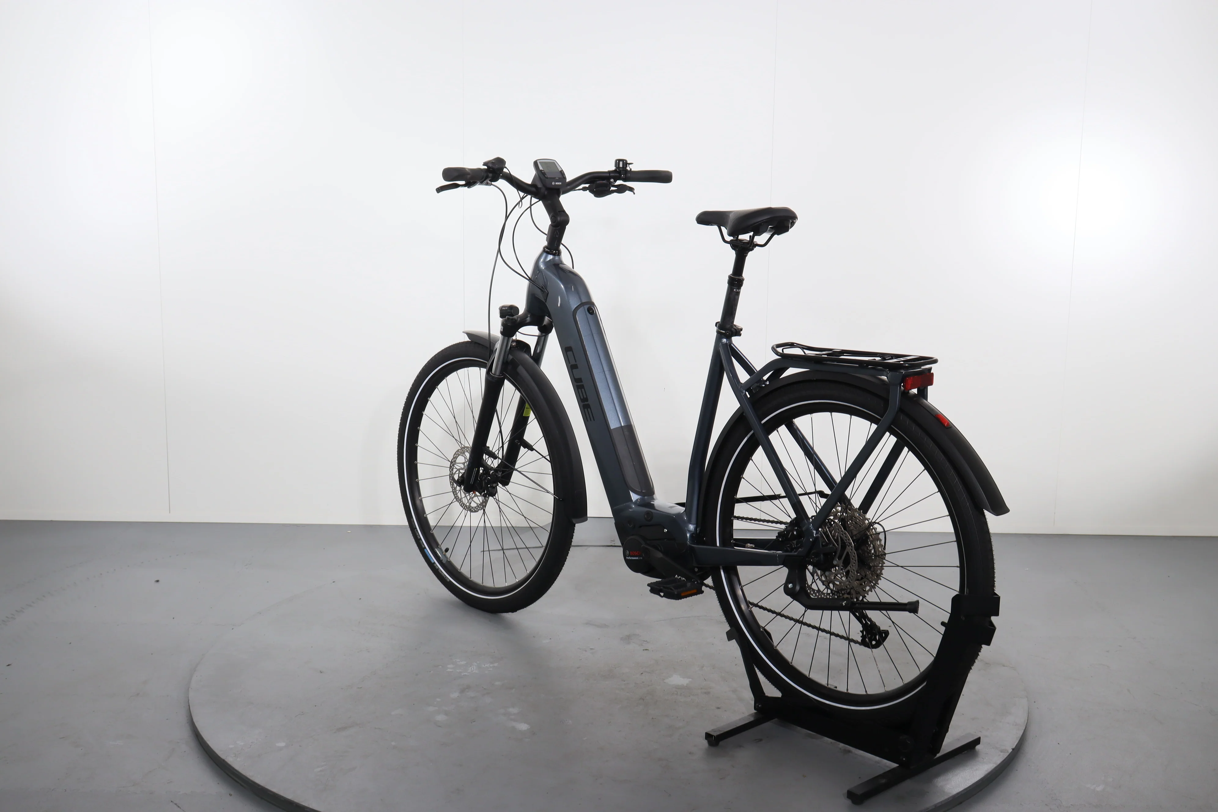 Cube Touring Hybrid Pro 500 - Image 5
