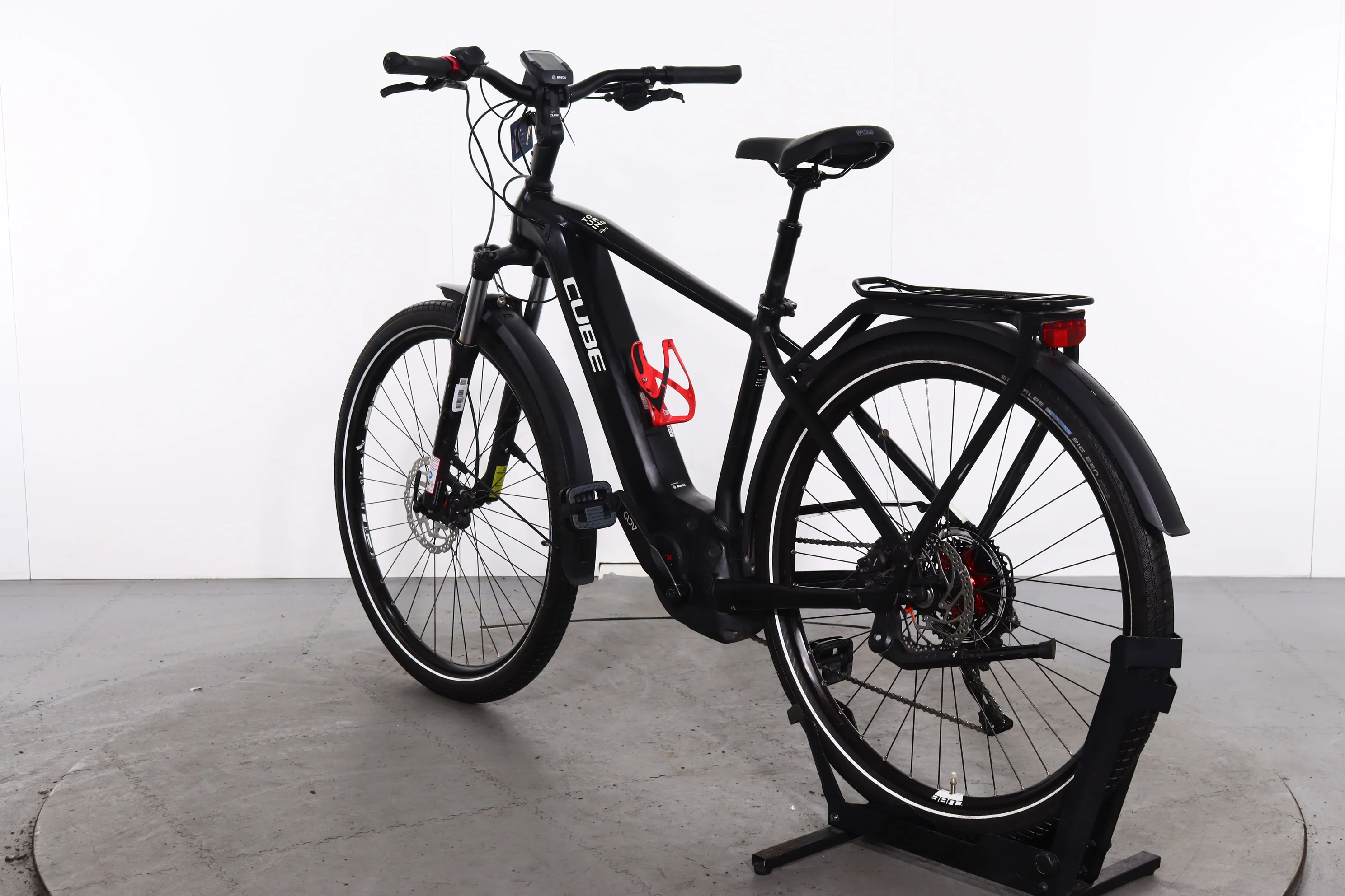 Cube Touring Hybrid Pro 625 - Image 6