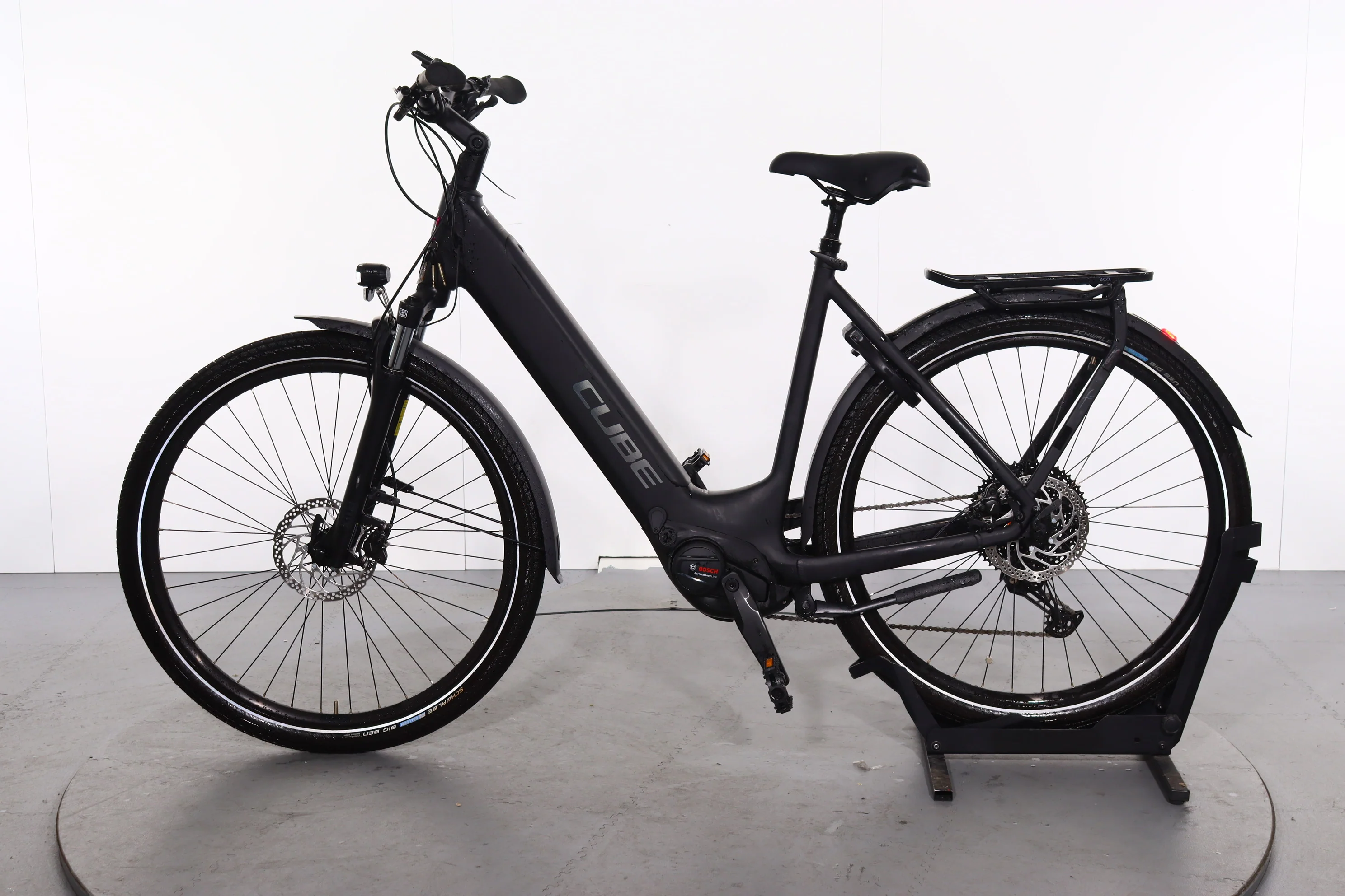 Cube Touring Hybrid Pro 625 - Image 5