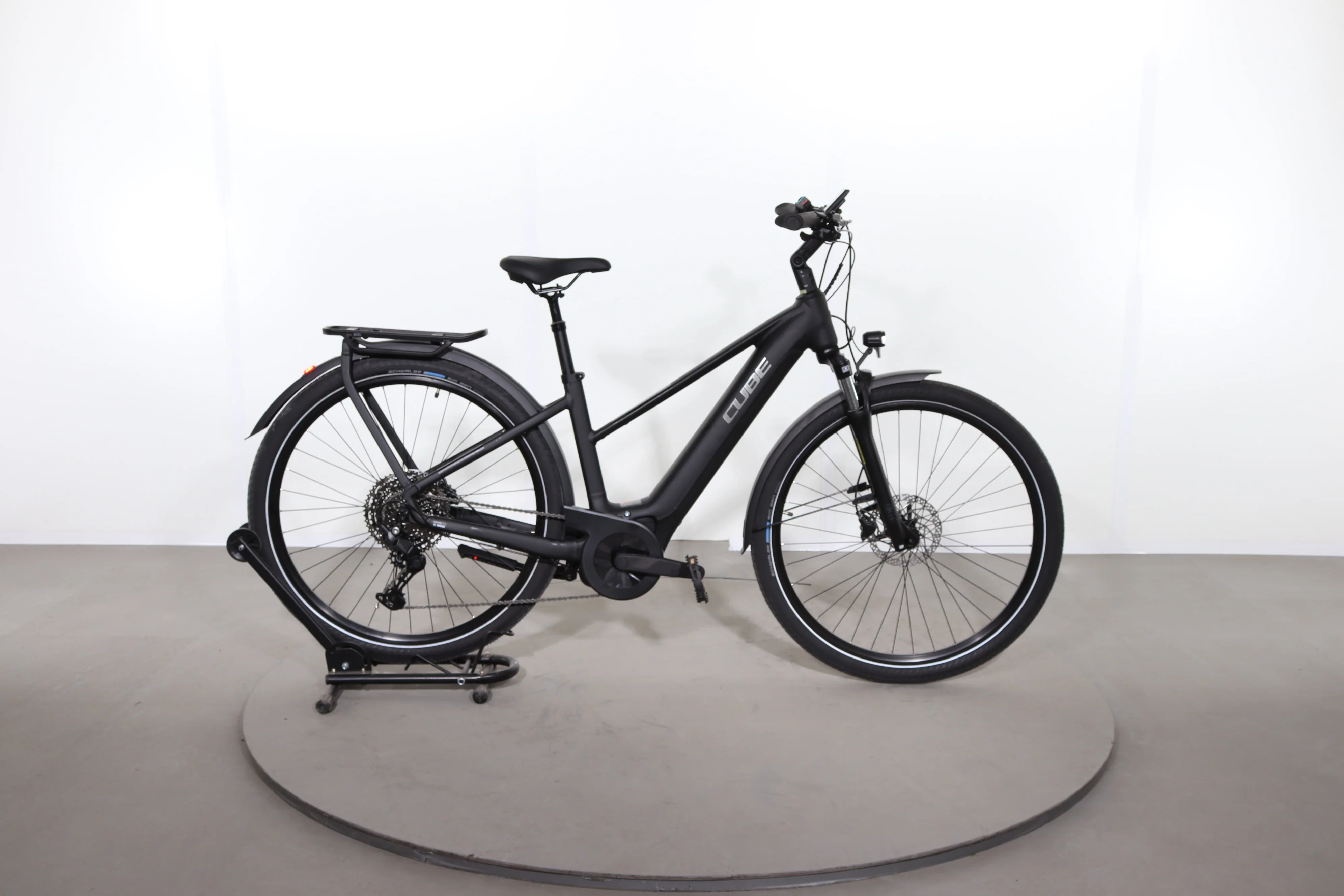 Cube Touring Hybrid Pro