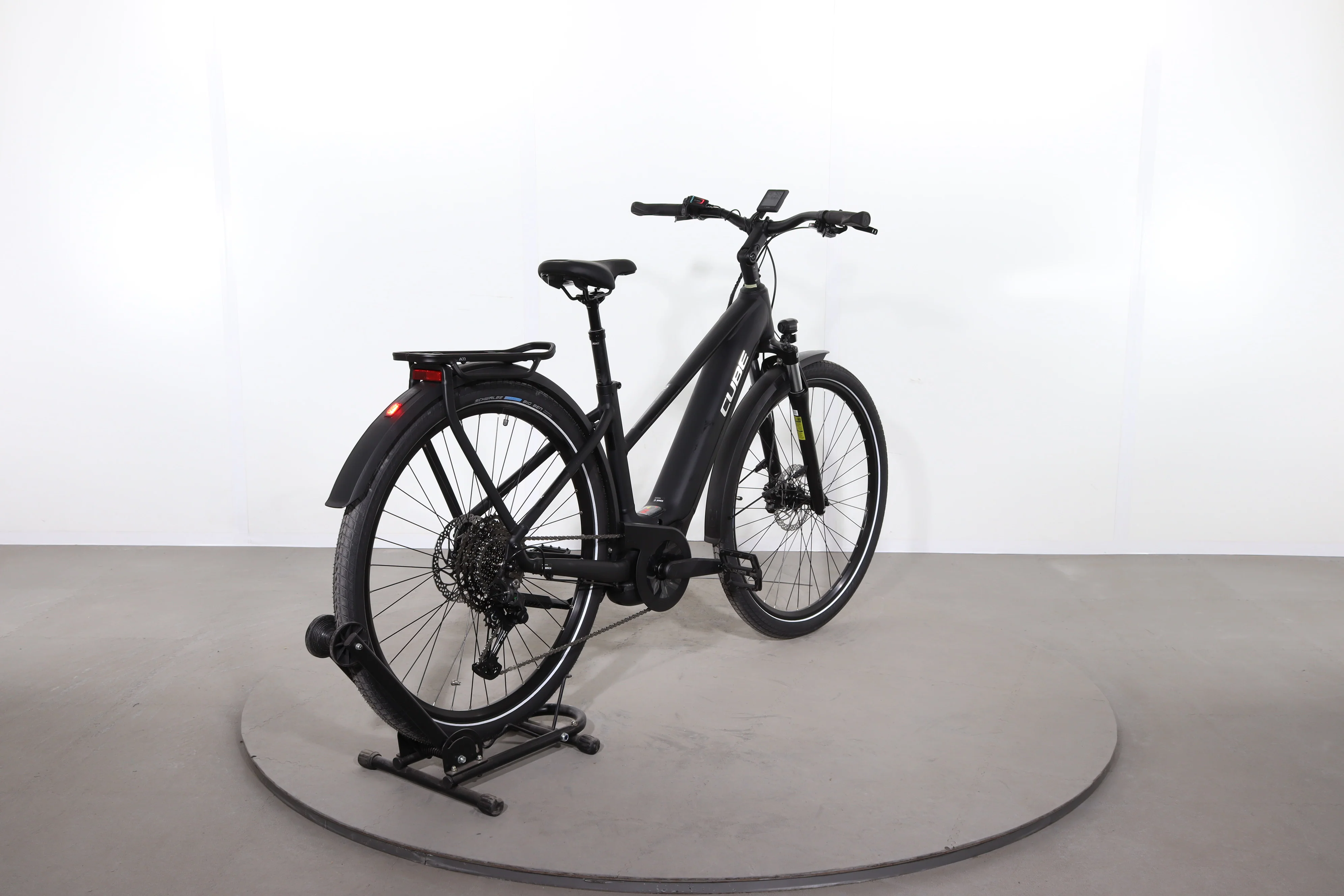 Cube Touring Hybrid Pro - Image 6