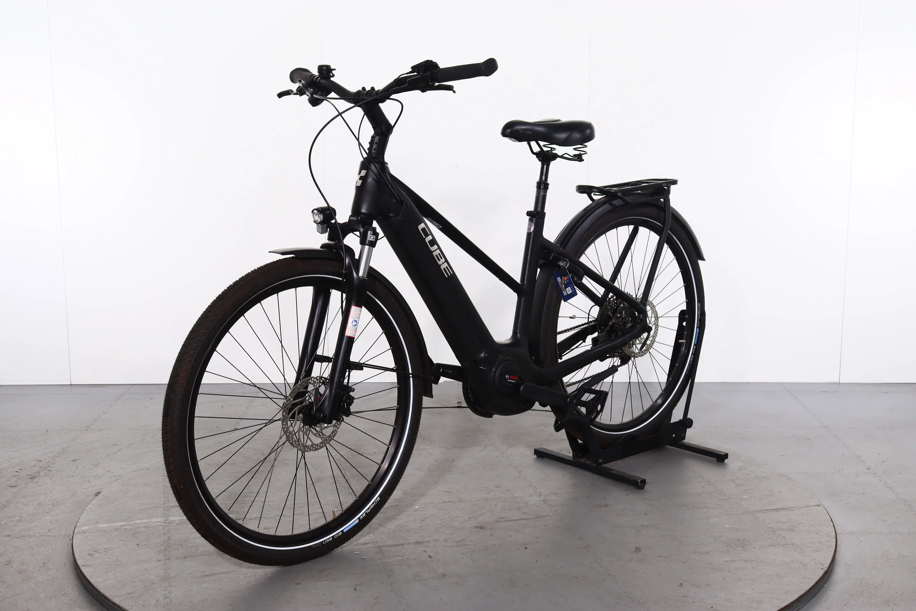 Cube Touring Hybrid Pro - Image 4
