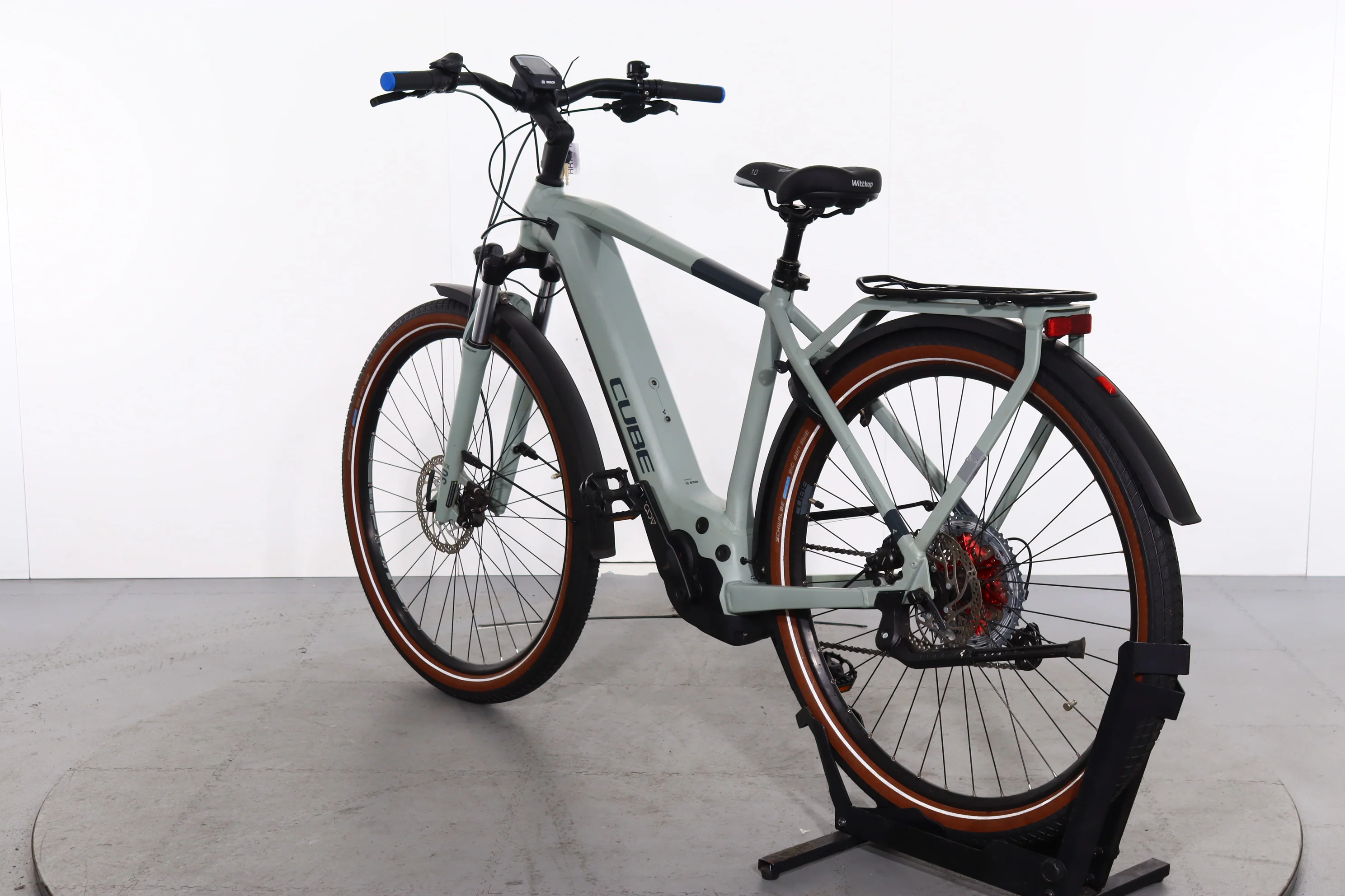 Cube Touring Hybrid Pro - Image 5