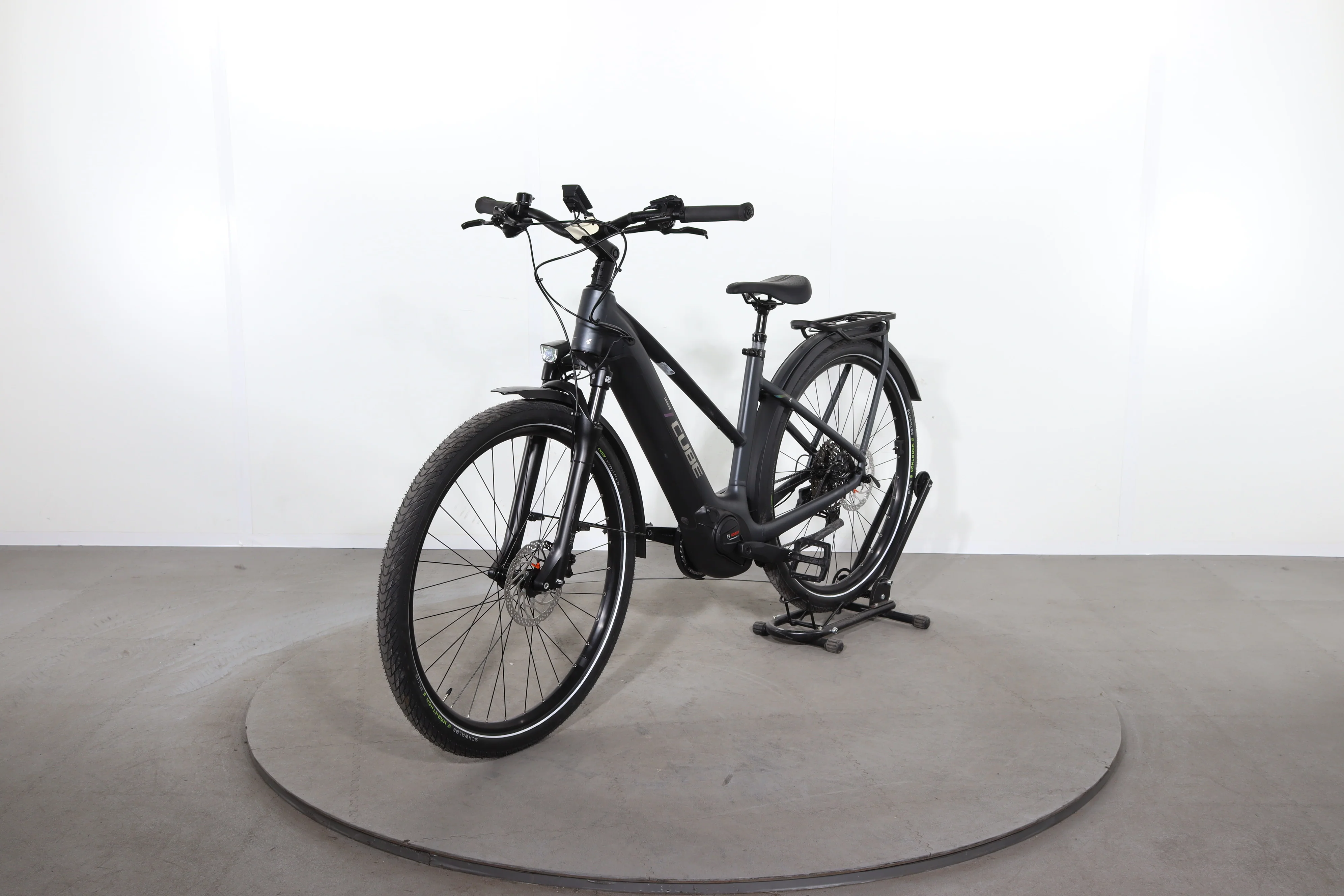 Cube Touring Hybrid Pro - Image 3