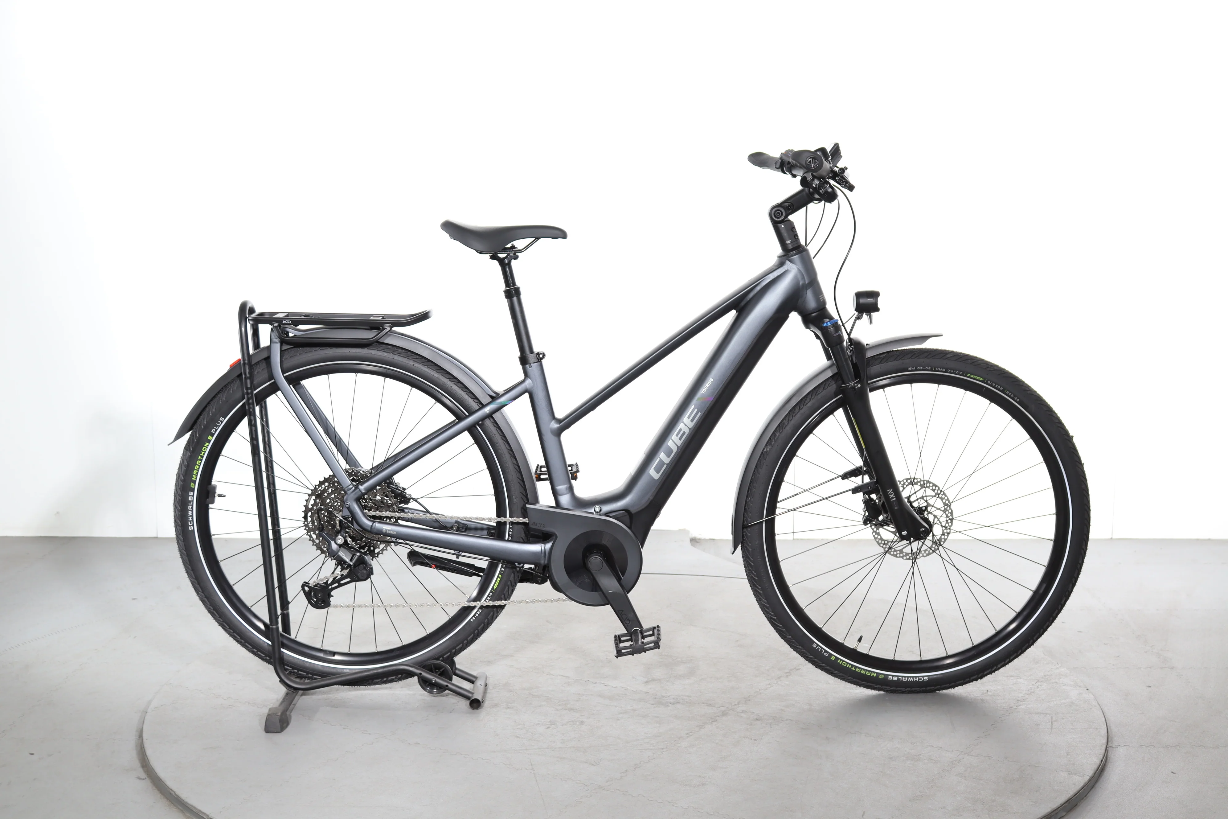 Cube Touring Hybrid Pro
