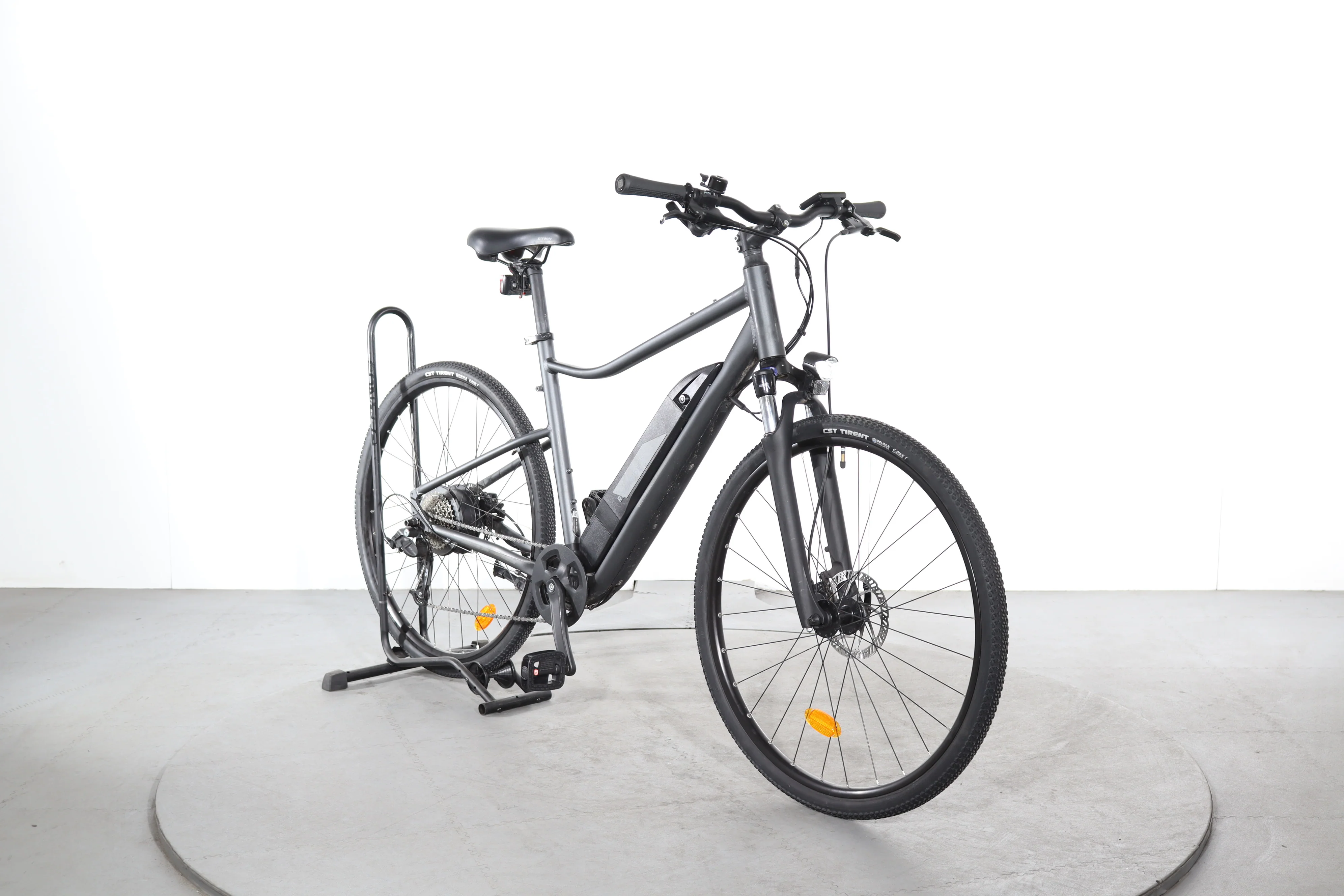 Decathlon Riverside 520E - Image 2