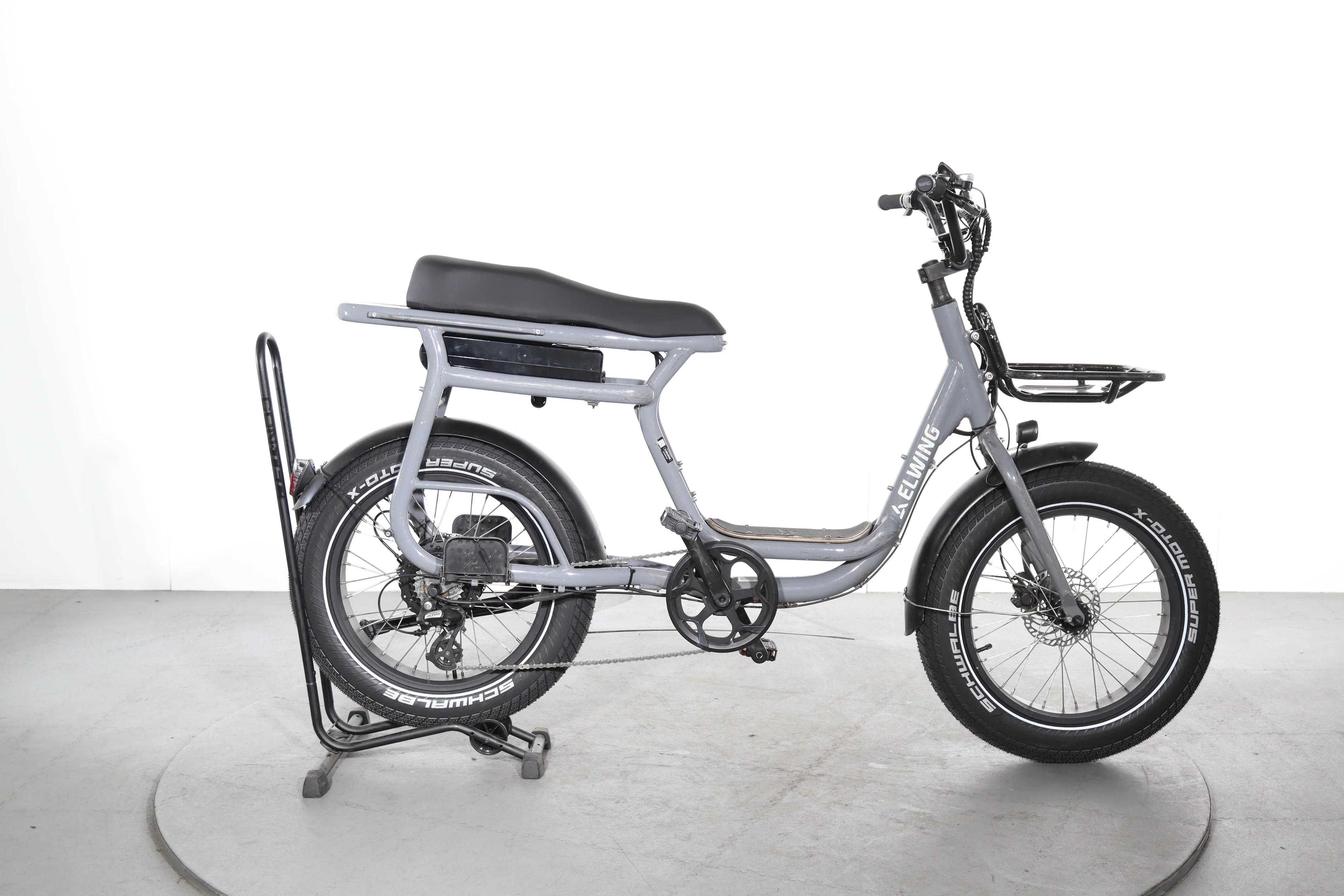 Elwing Yuvy compact cargo