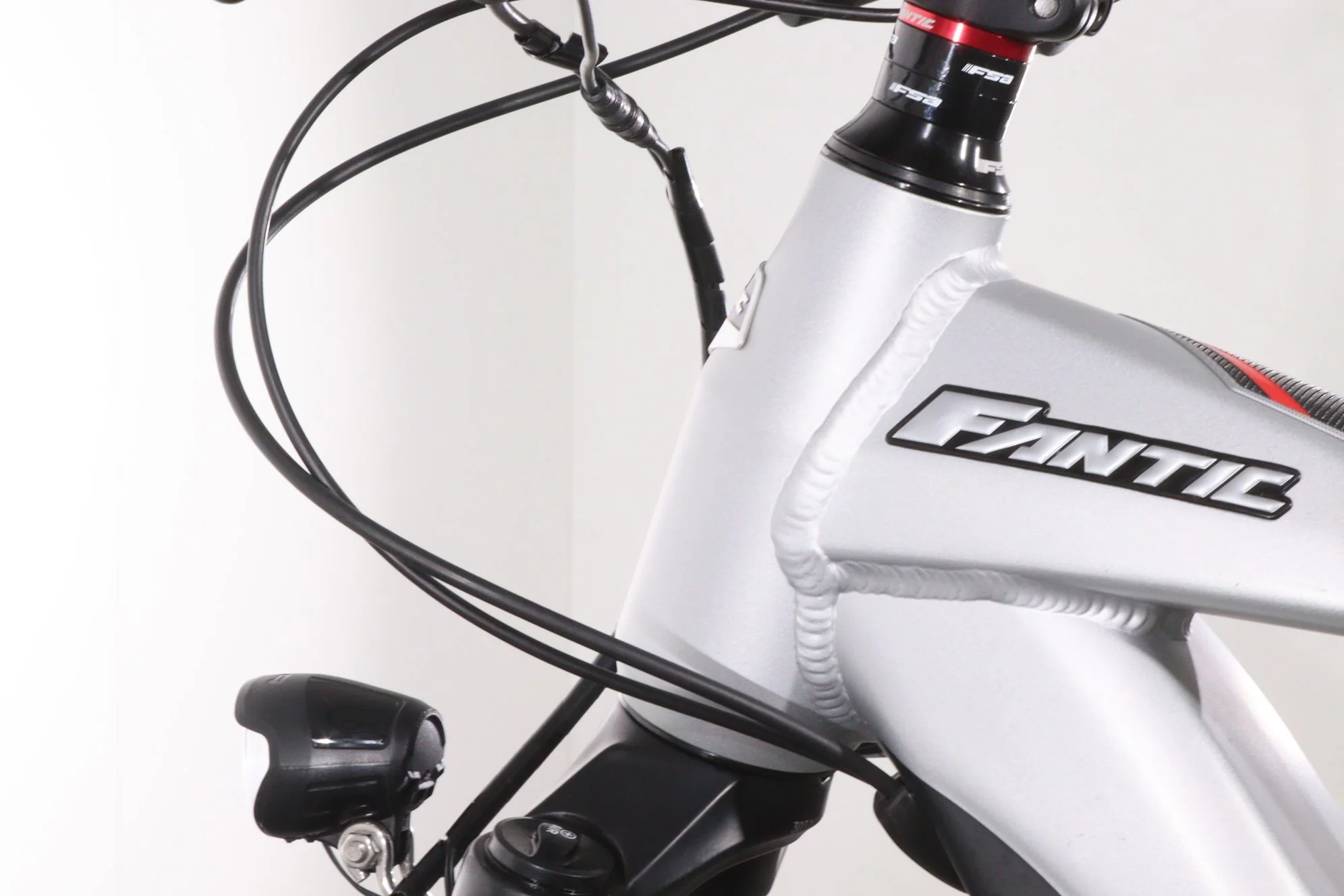 Fantic Seven Days Living Easy - Image 9