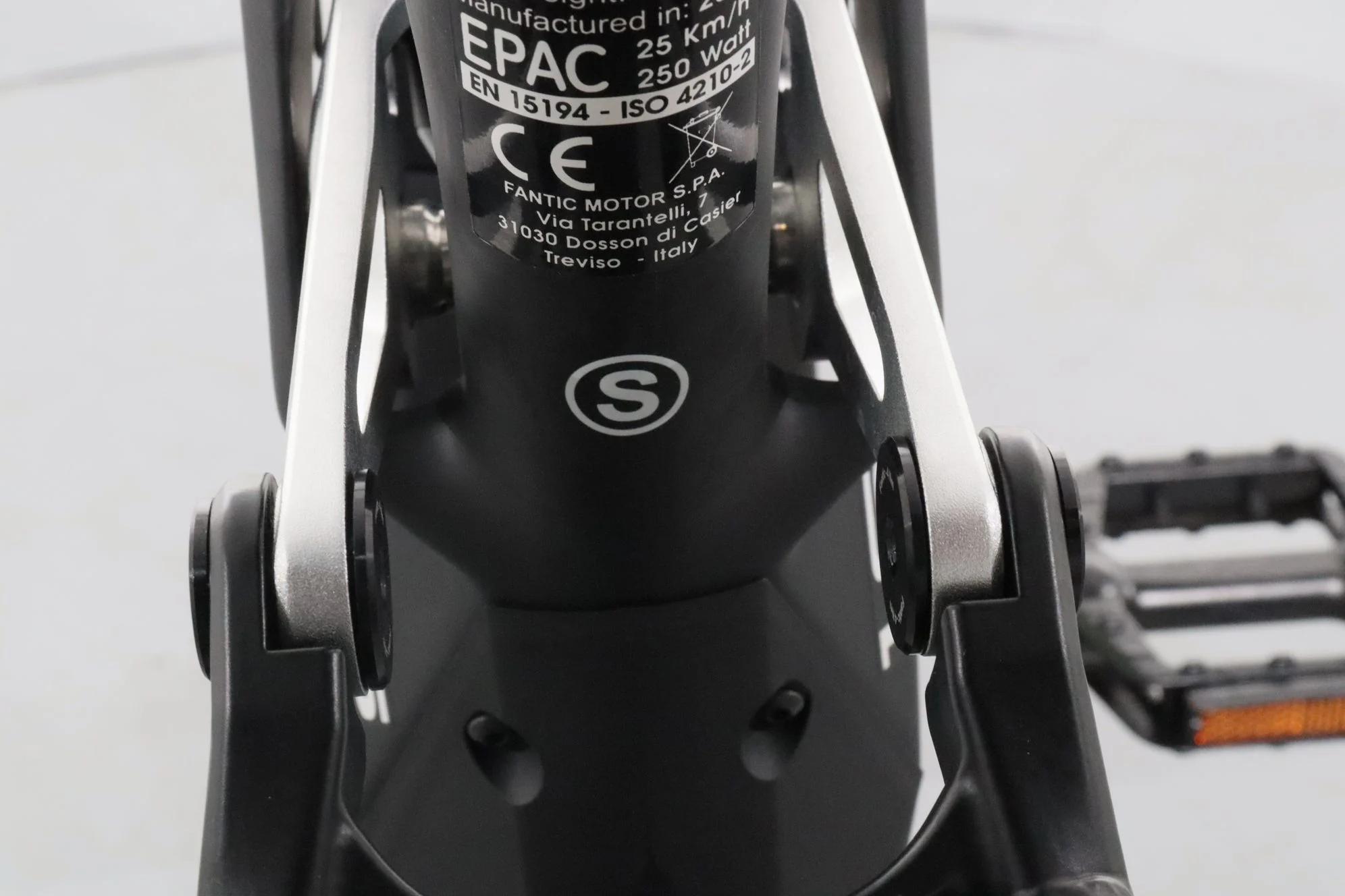 Fantic XTF 1.6 Carbon Race - Image 12