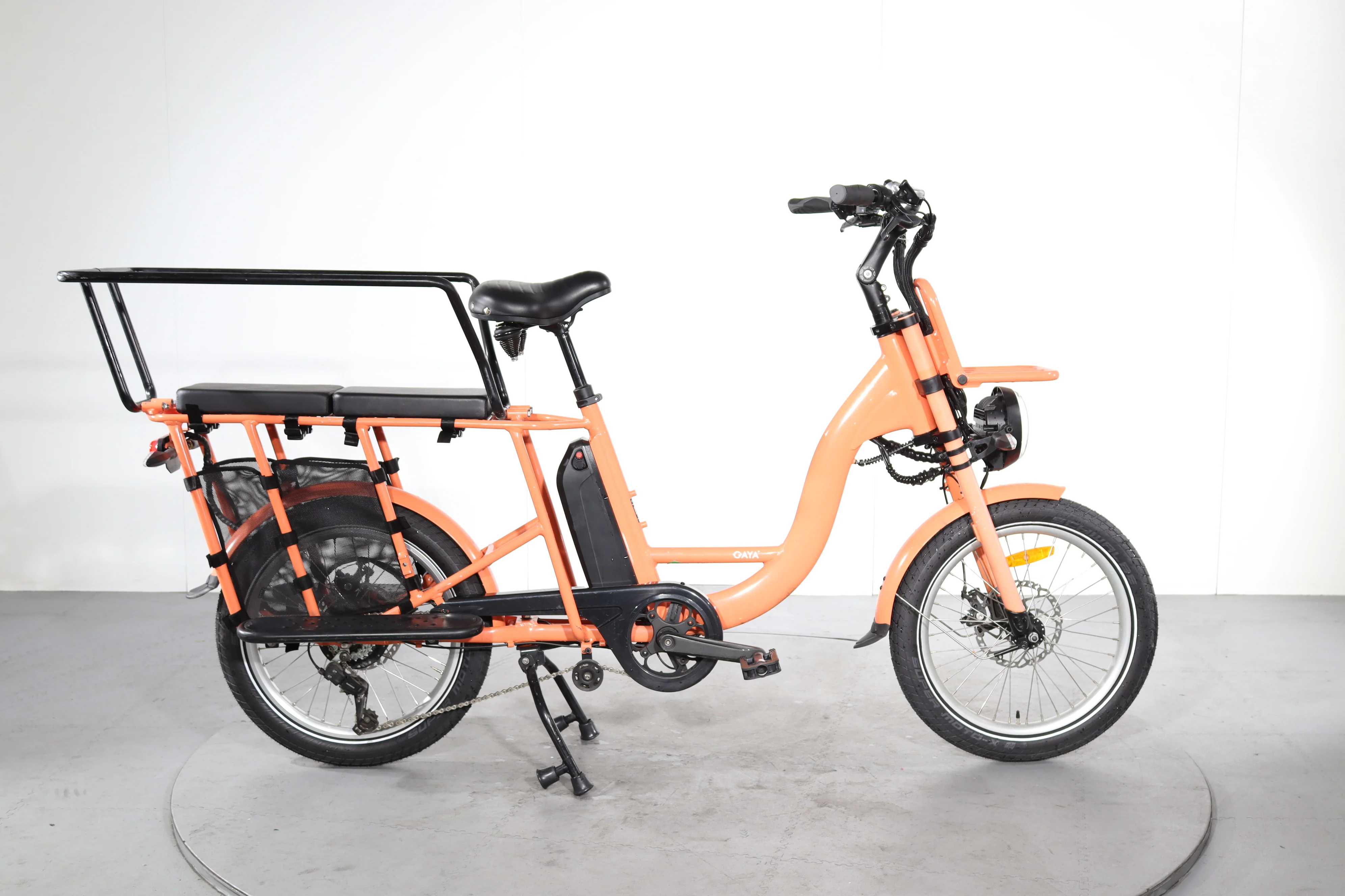 Gaya Cargo Compact