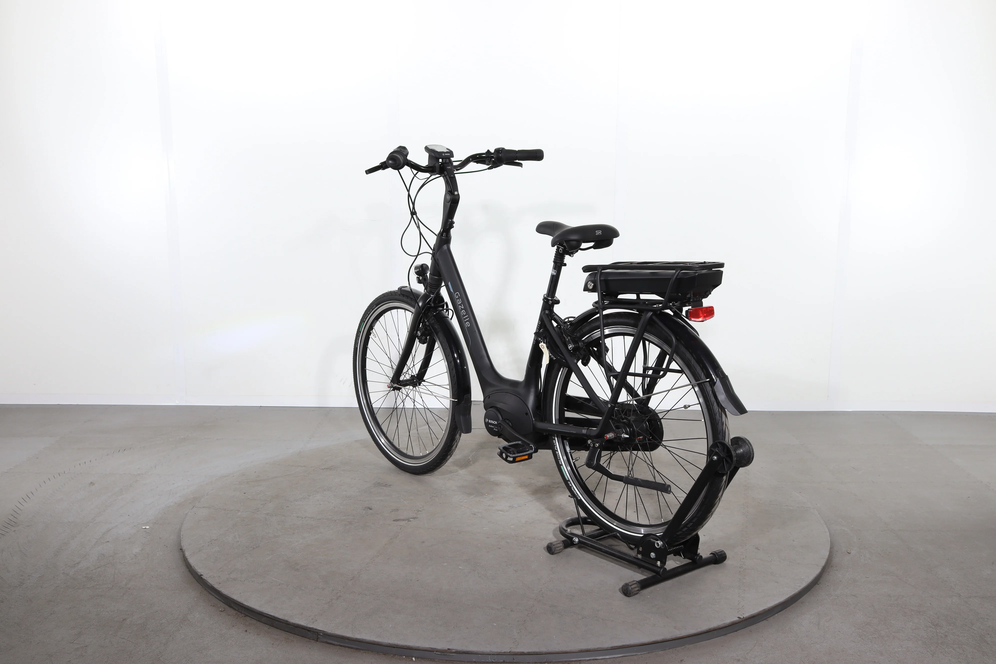 Gazelle Arroyo C7+ HMB - Image 5