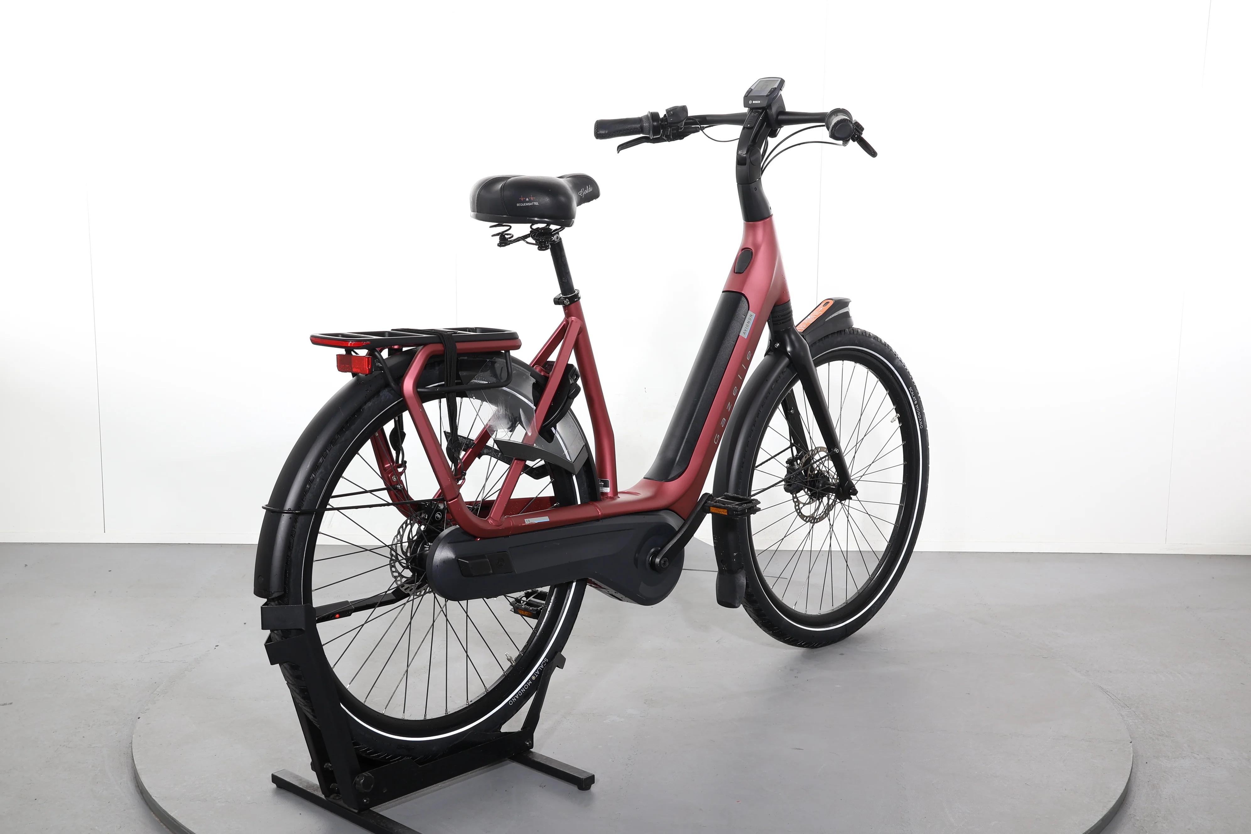 Gazelle Avignon C8 - Image 6
