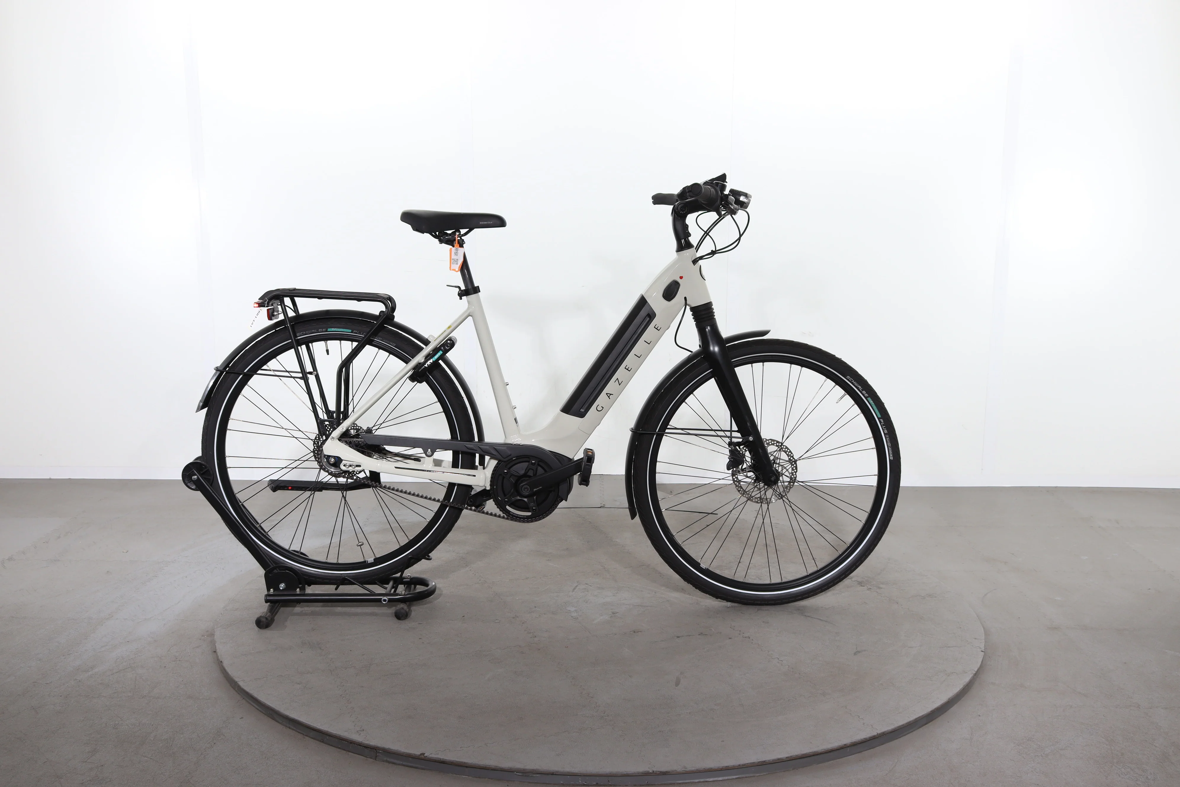 Gazelle Ultimate C8+ HMB