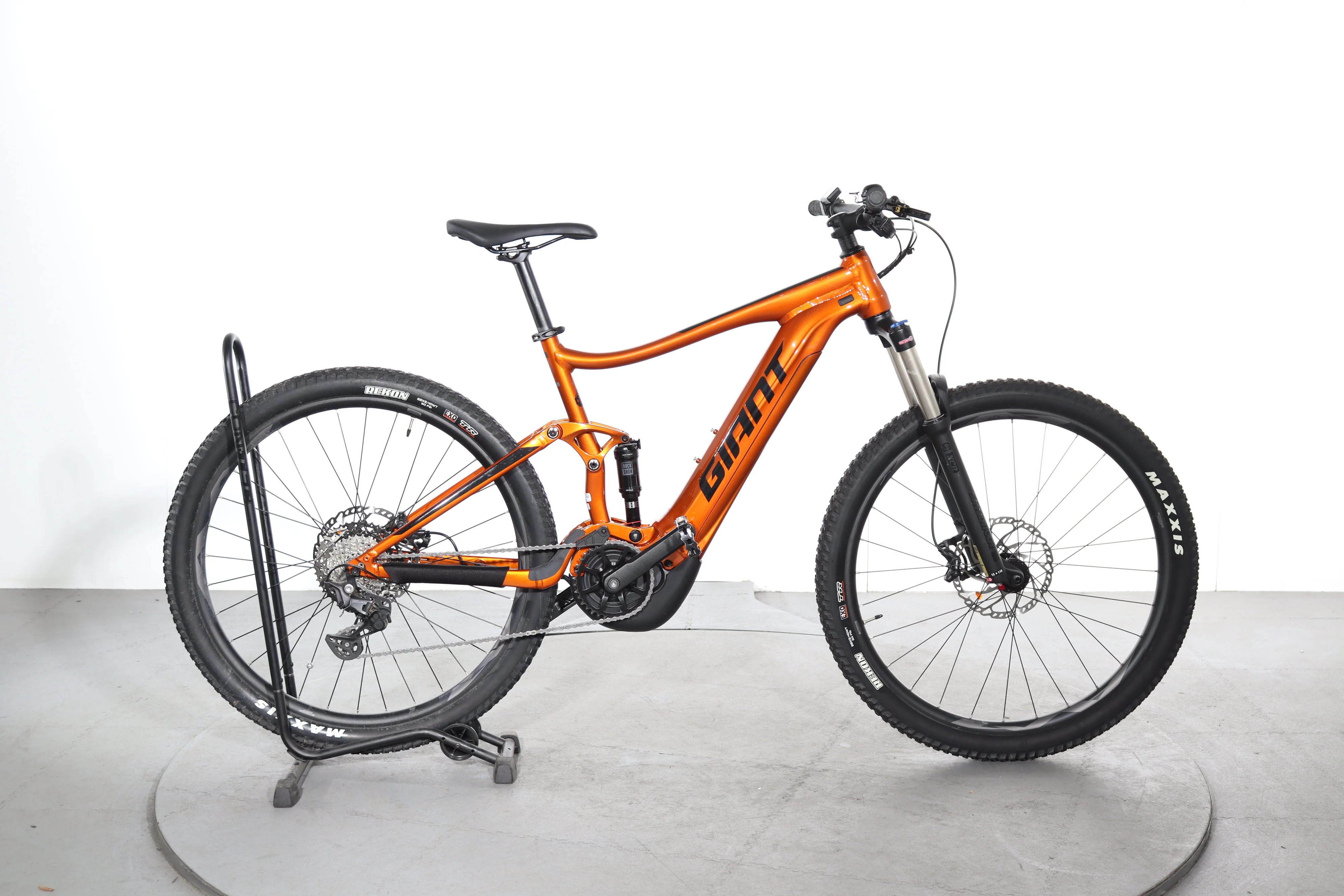 Giant Stance E+ 2