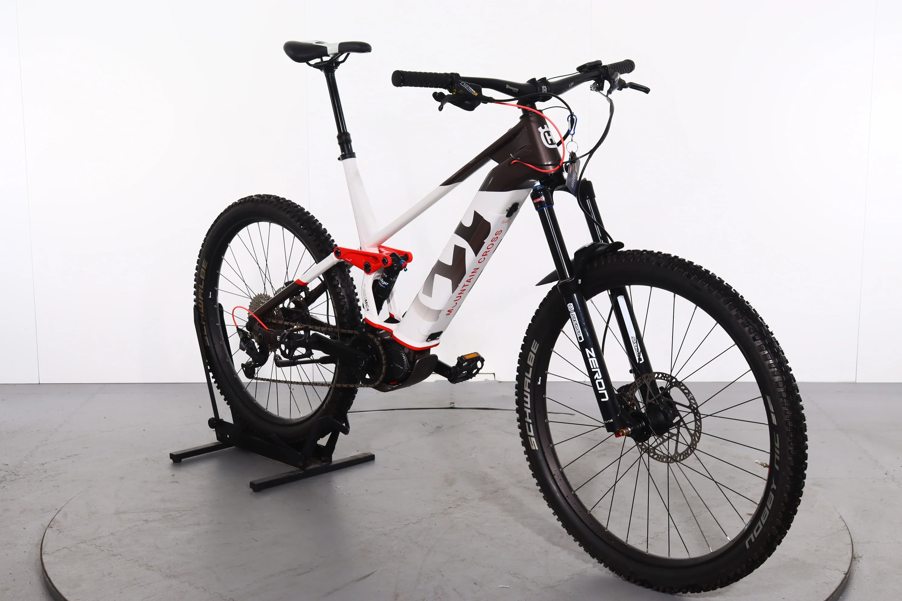 Husqvarna Mountain Cross 4 - Image 3