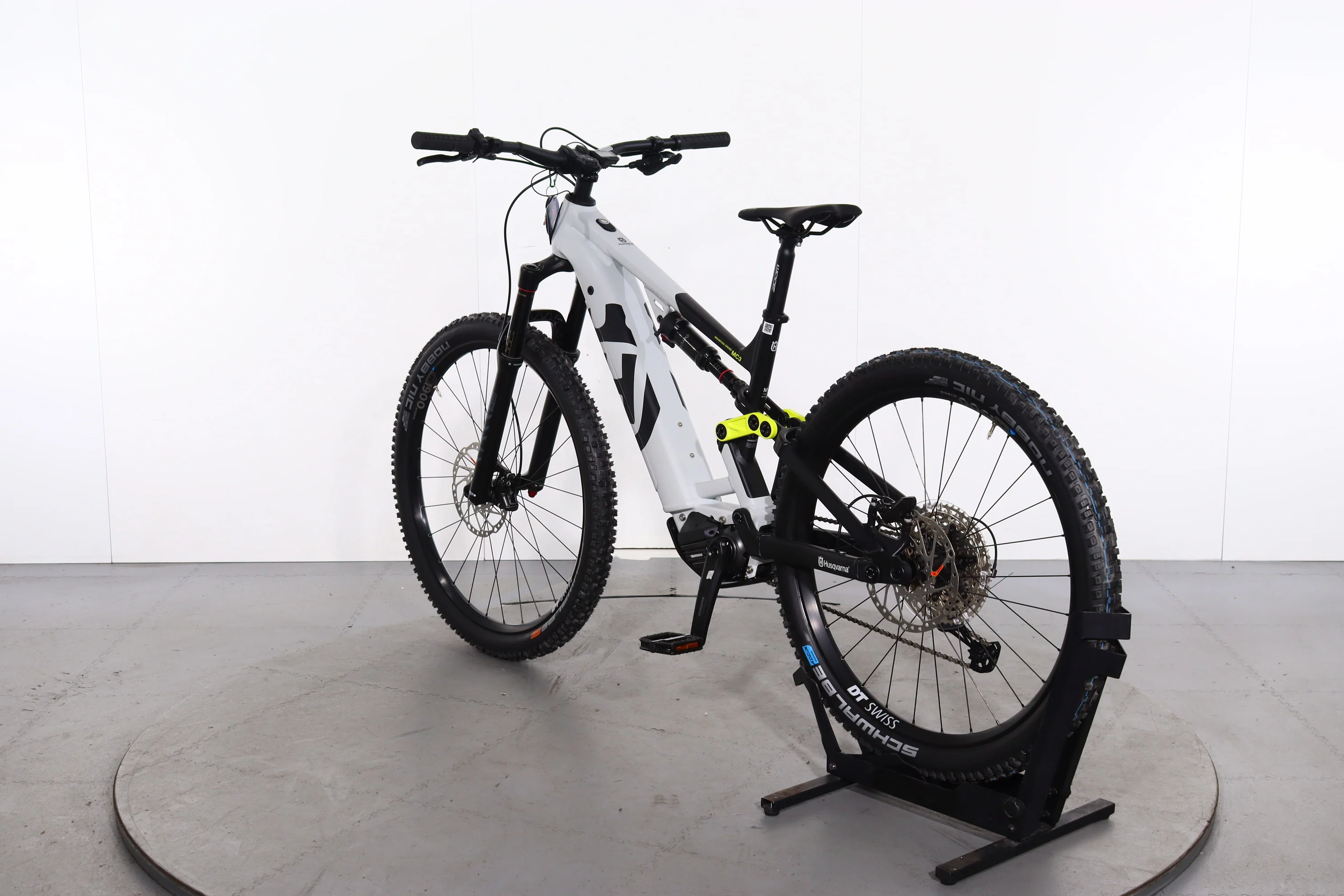 Husqvarna Mountain Cross MC3 - Image 2