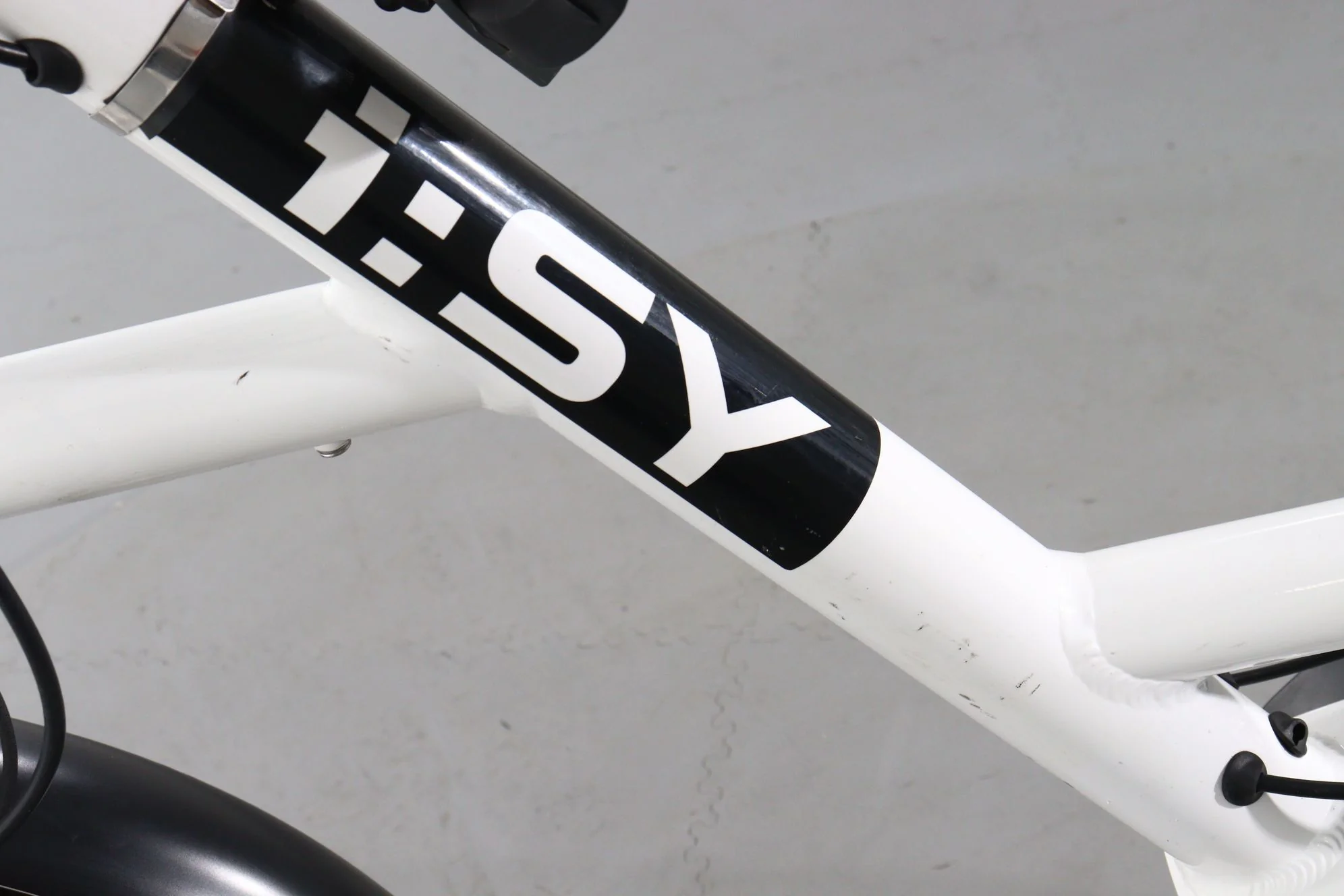 I:SY Drive S8 ZR - Image 13