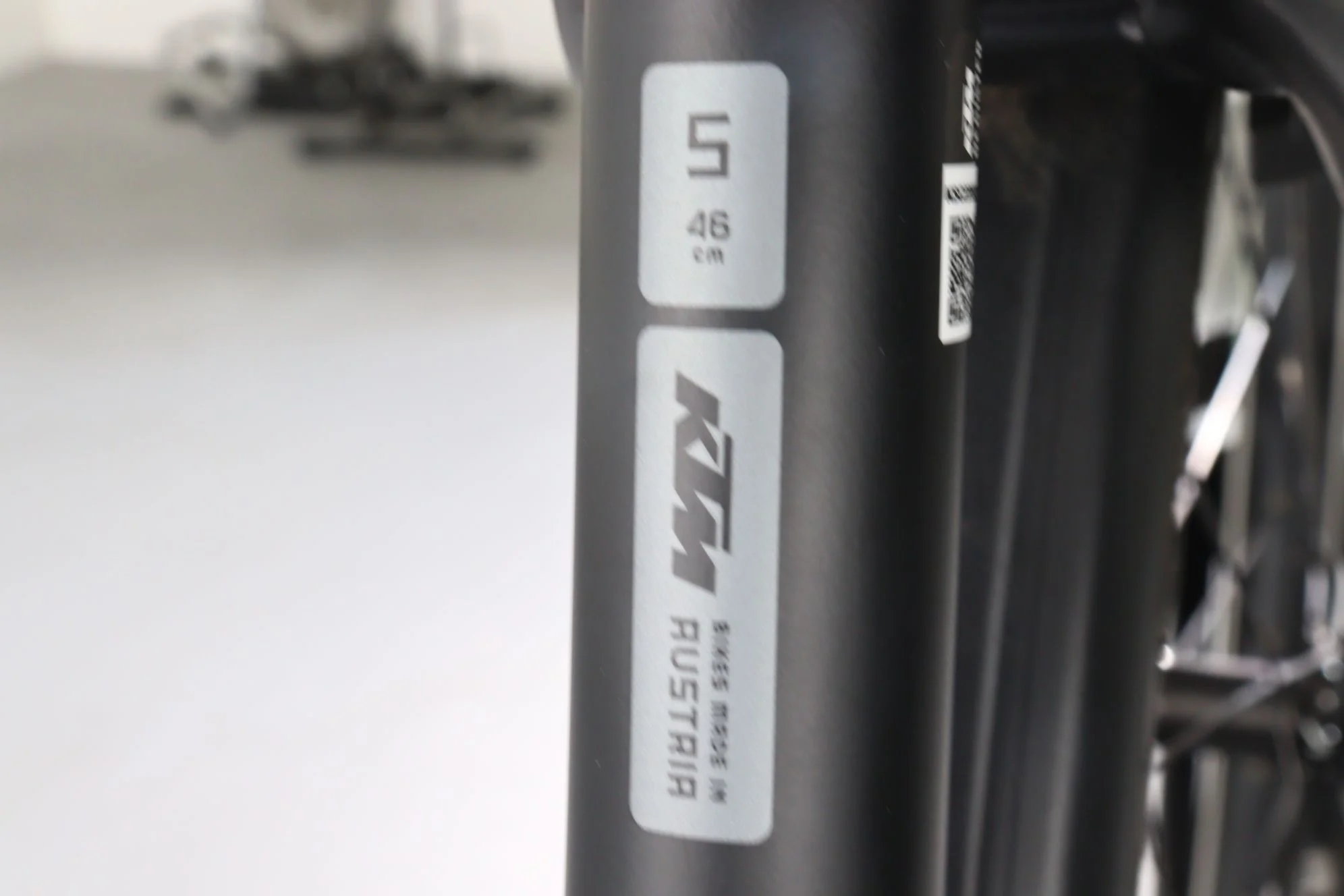KTM Cento 10 - Image 8