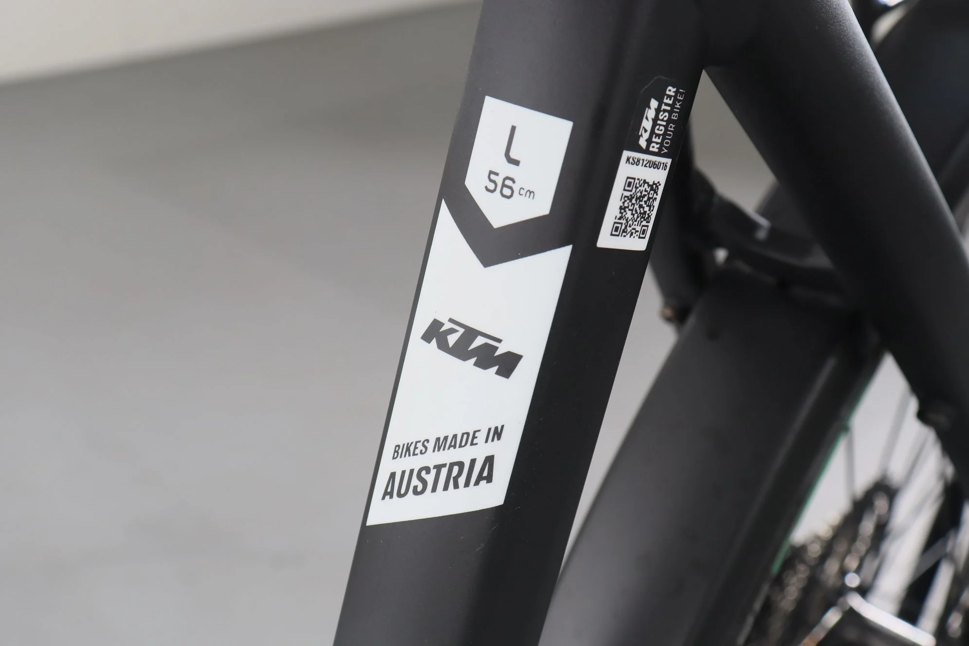 KTM Cento 10 - Image 9