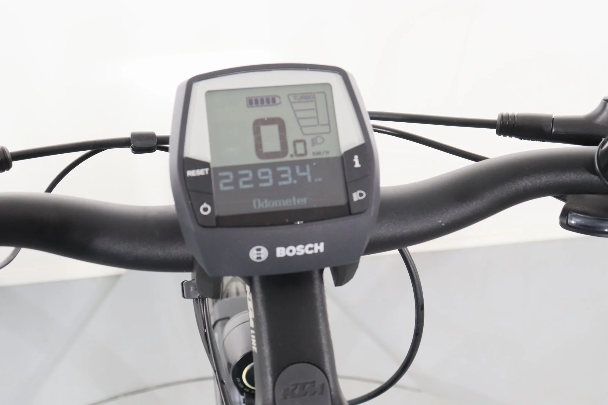 KTM Cento - Image 11
