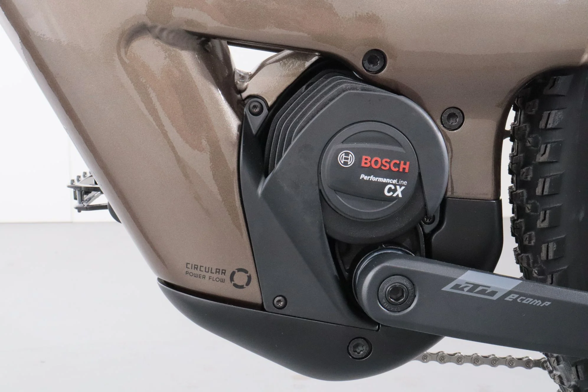 KTM Macina Aera 671 LFC - Image 13