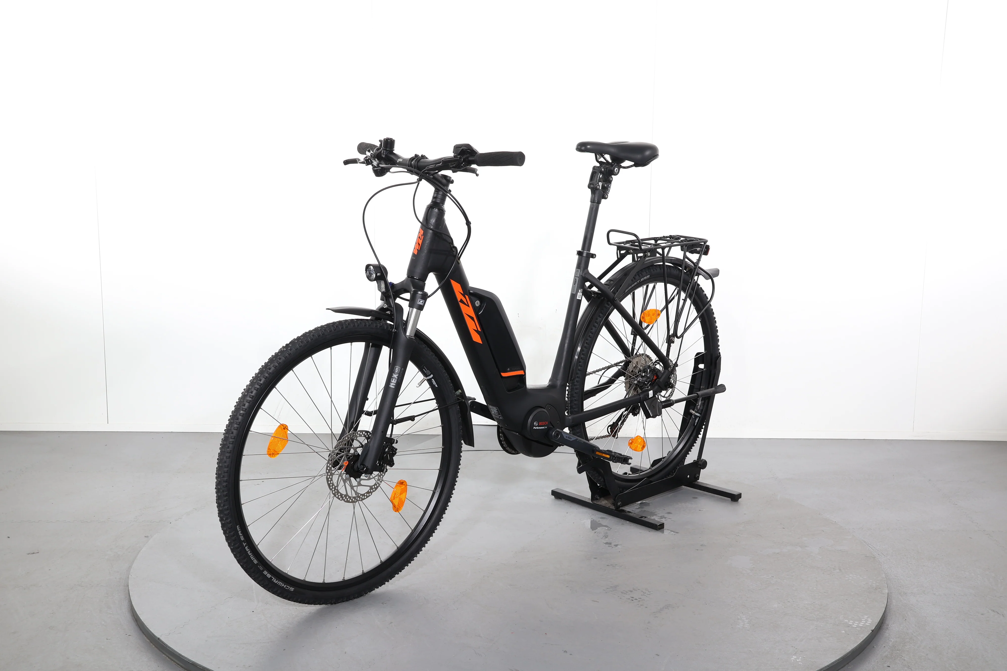 KTM MACINA CROSS P510 STREET - Image 3