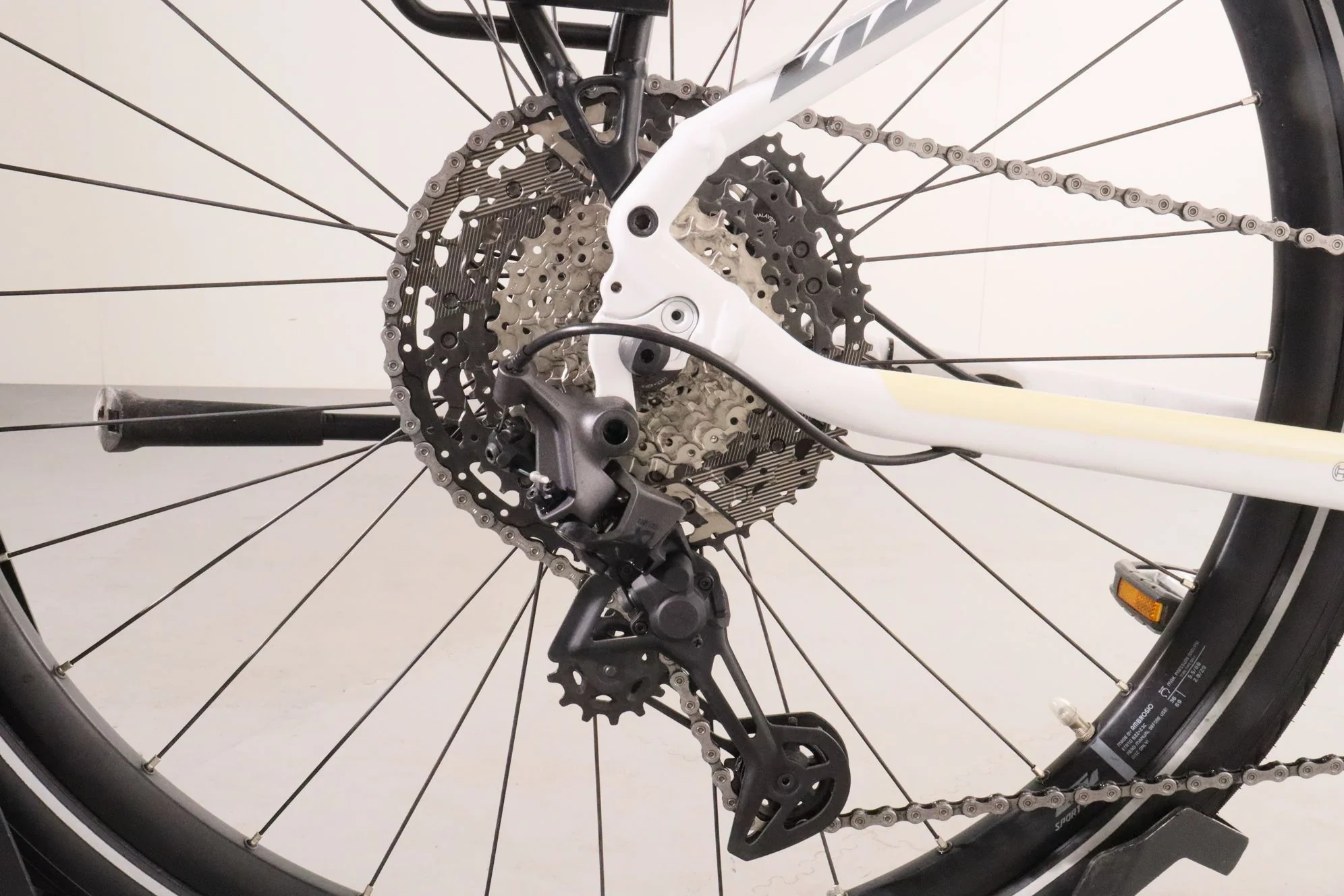 KTM MACINA STYLE 720 - Image 9