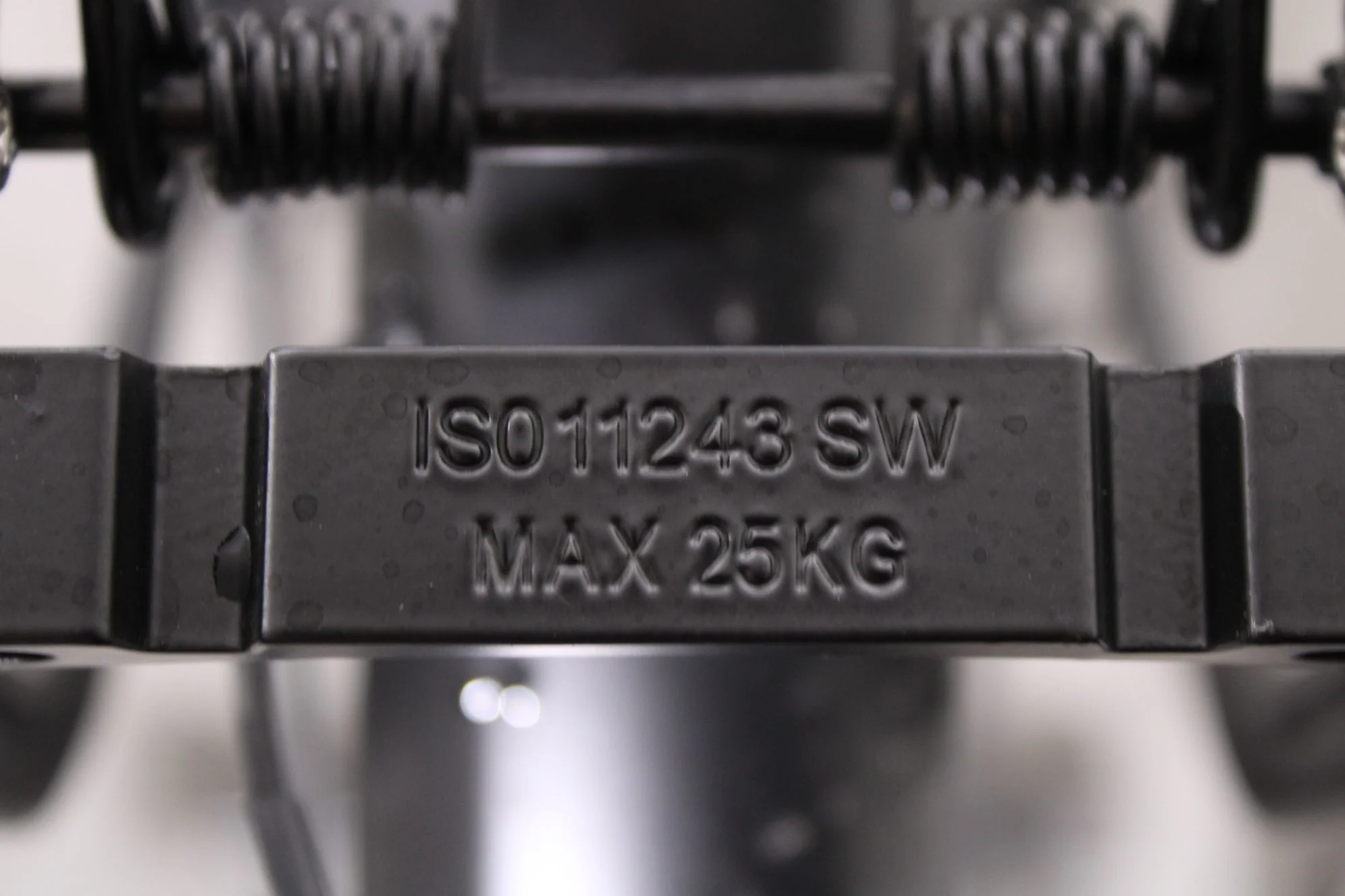 LPM E 1 - Image 9