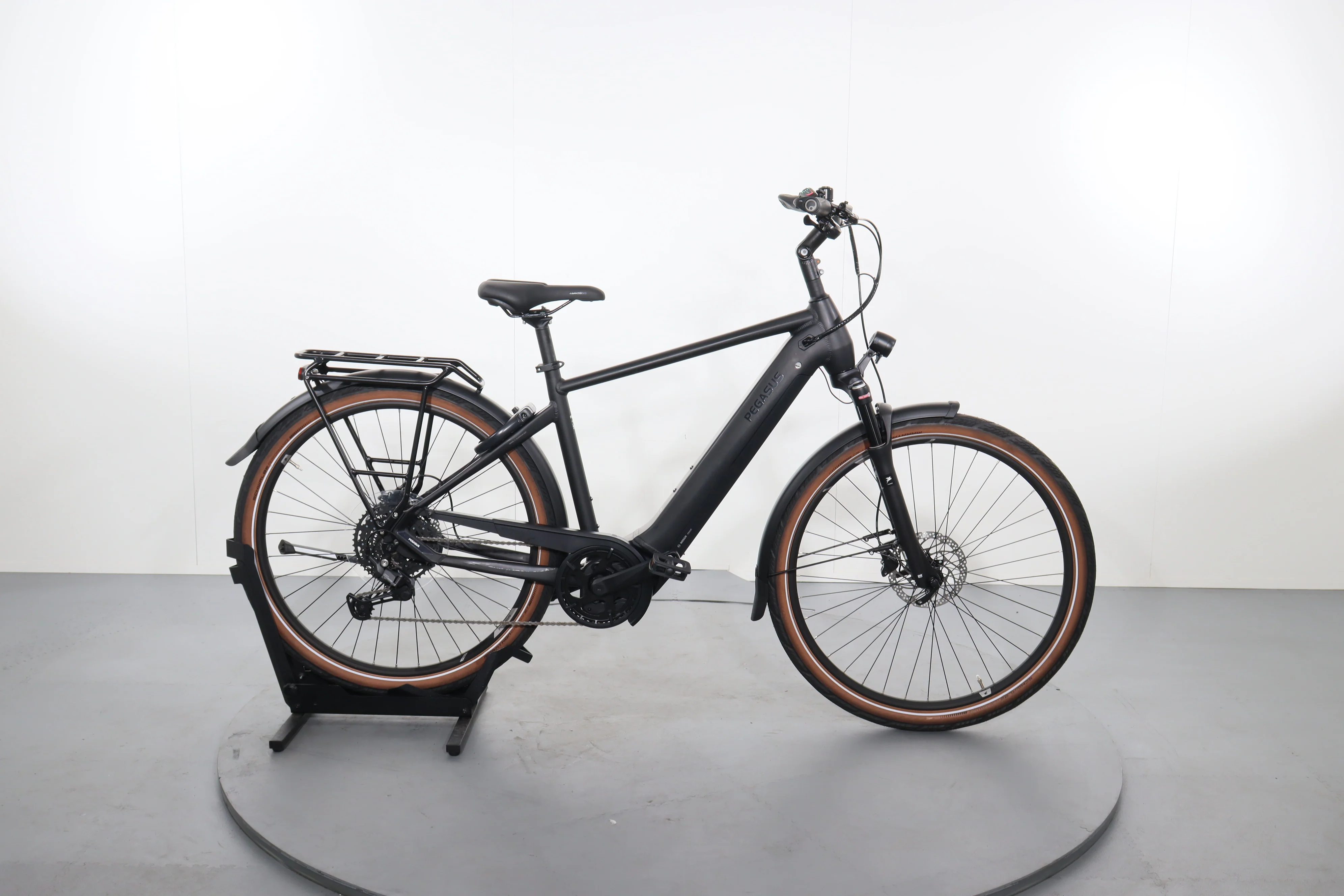 Pegasus Premio EVO 10 Lite