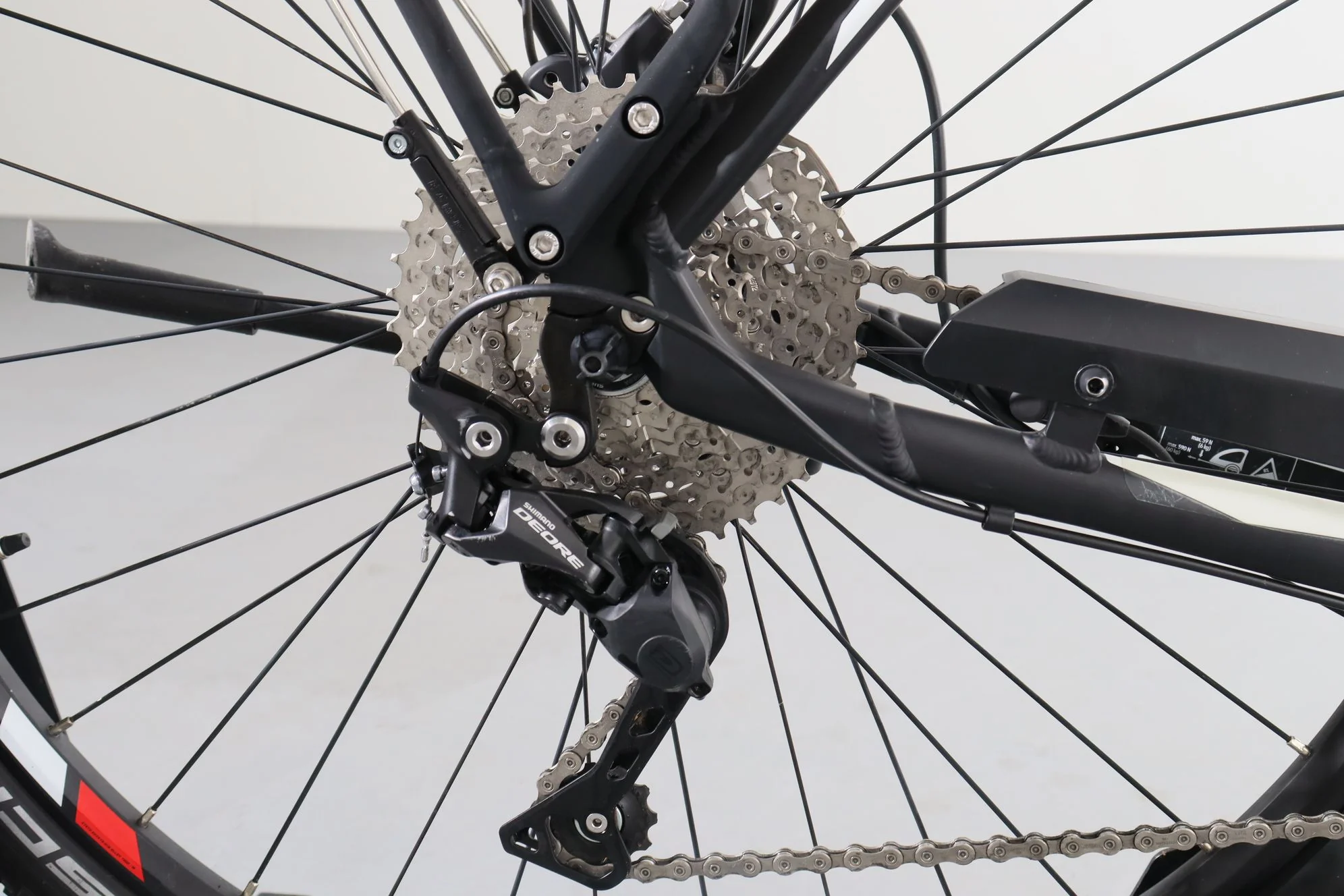 Pegasus Premio Evo E10 Cross Street - Image 11