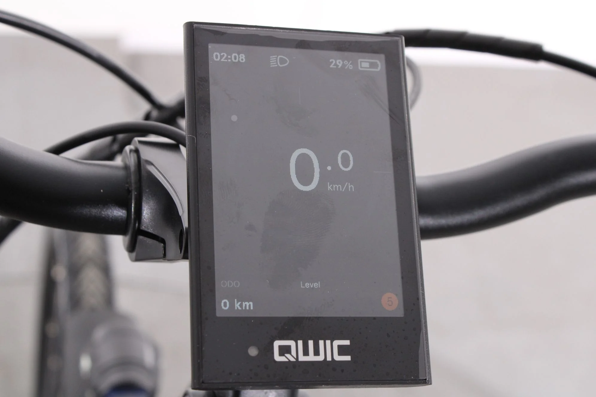 Qwic Premium i Auto - Image 9