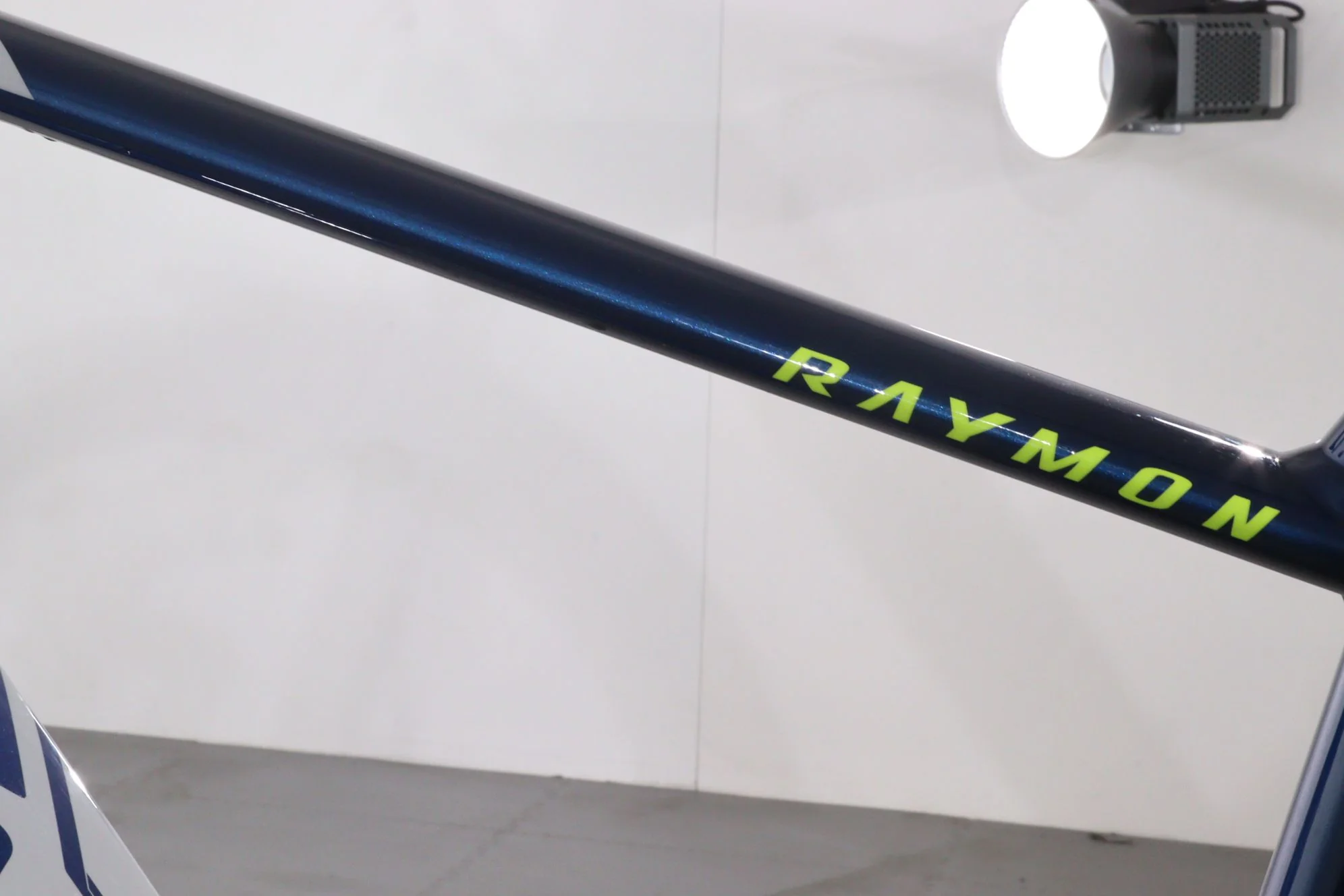 Raymon Tourray E 7.0 - Image 9