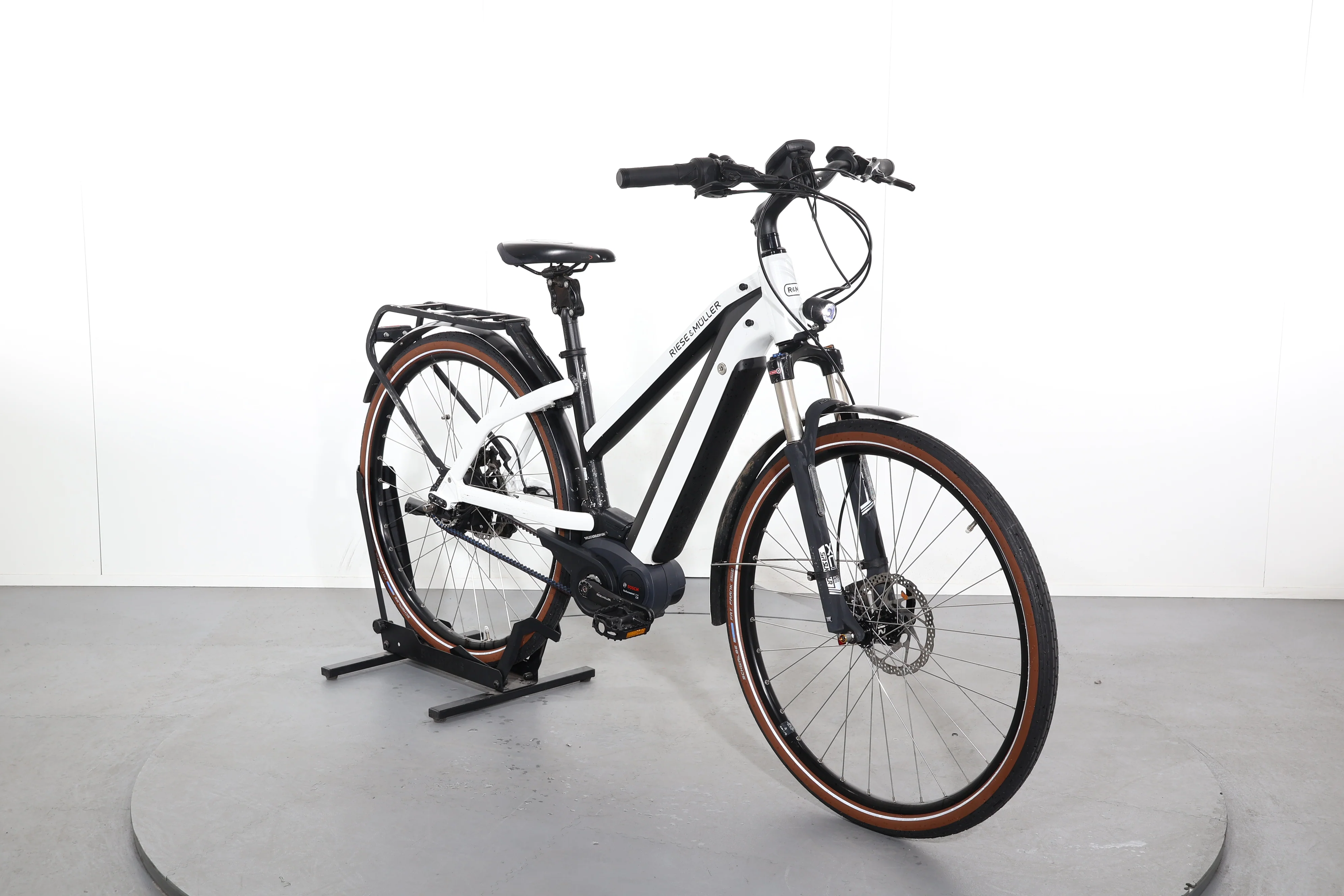 Riese & Müller Charger Mixte GT Touring - Image 2