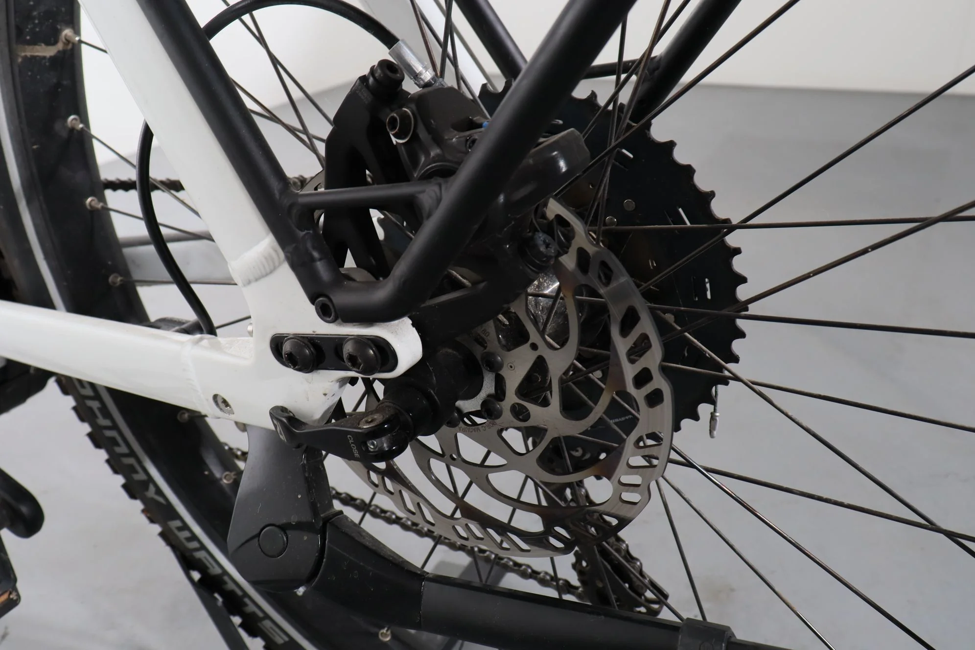 Riese & Müller Charger3 Mixte GT touring - Image 8
