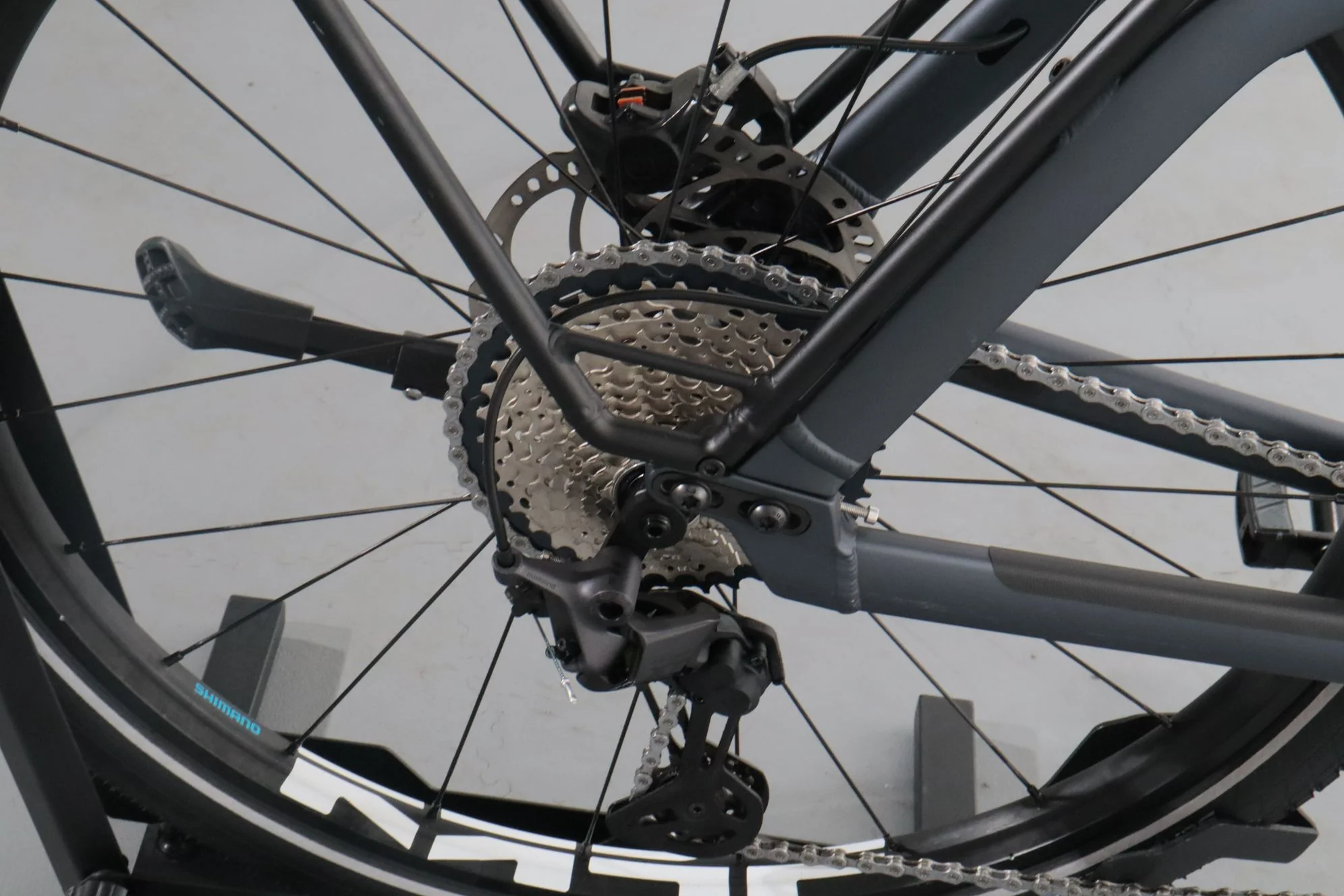 Riese & Müller Charger4 Mixte GT Touring - Image 10