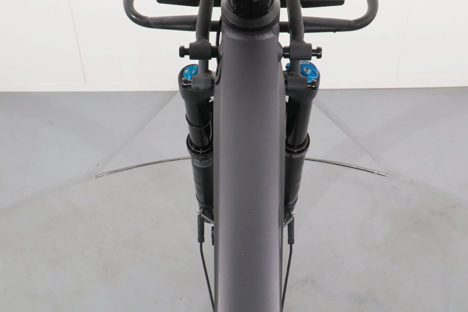 Riese & Müller Delite GT Vario - Image 13