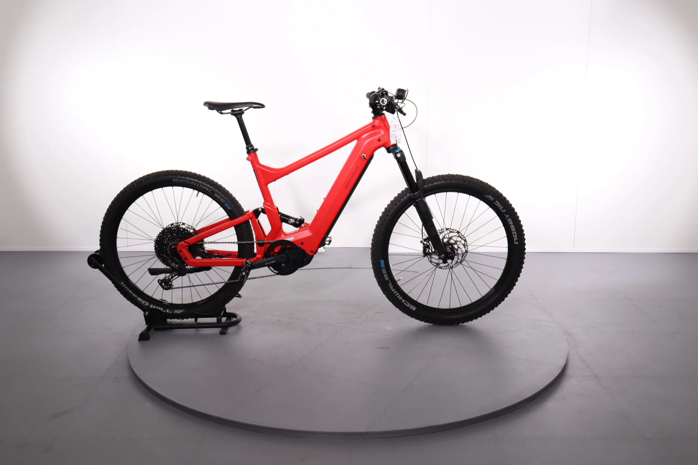 Riese & Müller Delite mountain touring