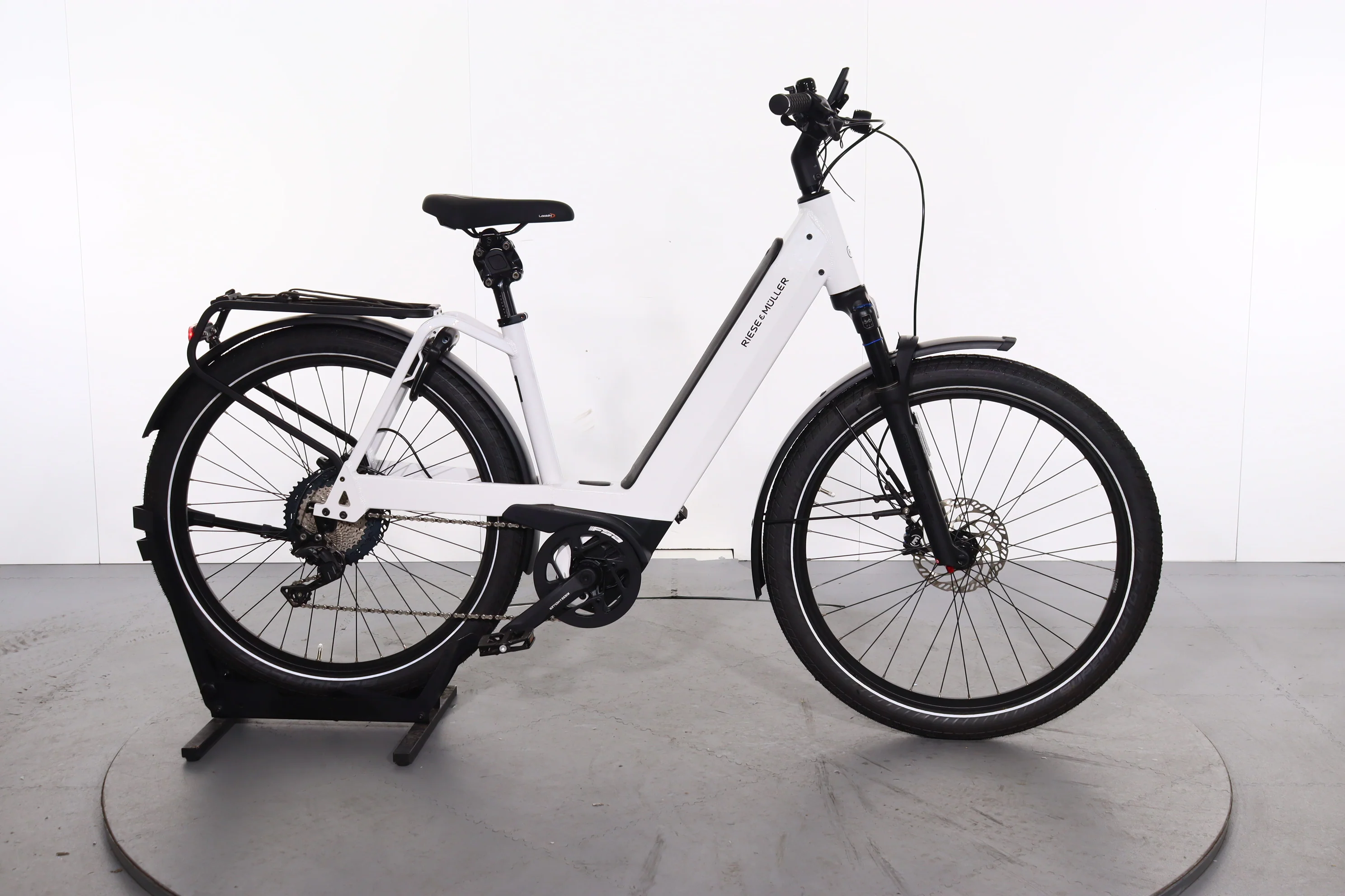 Riese & Müller Nevo 4 GT Touring