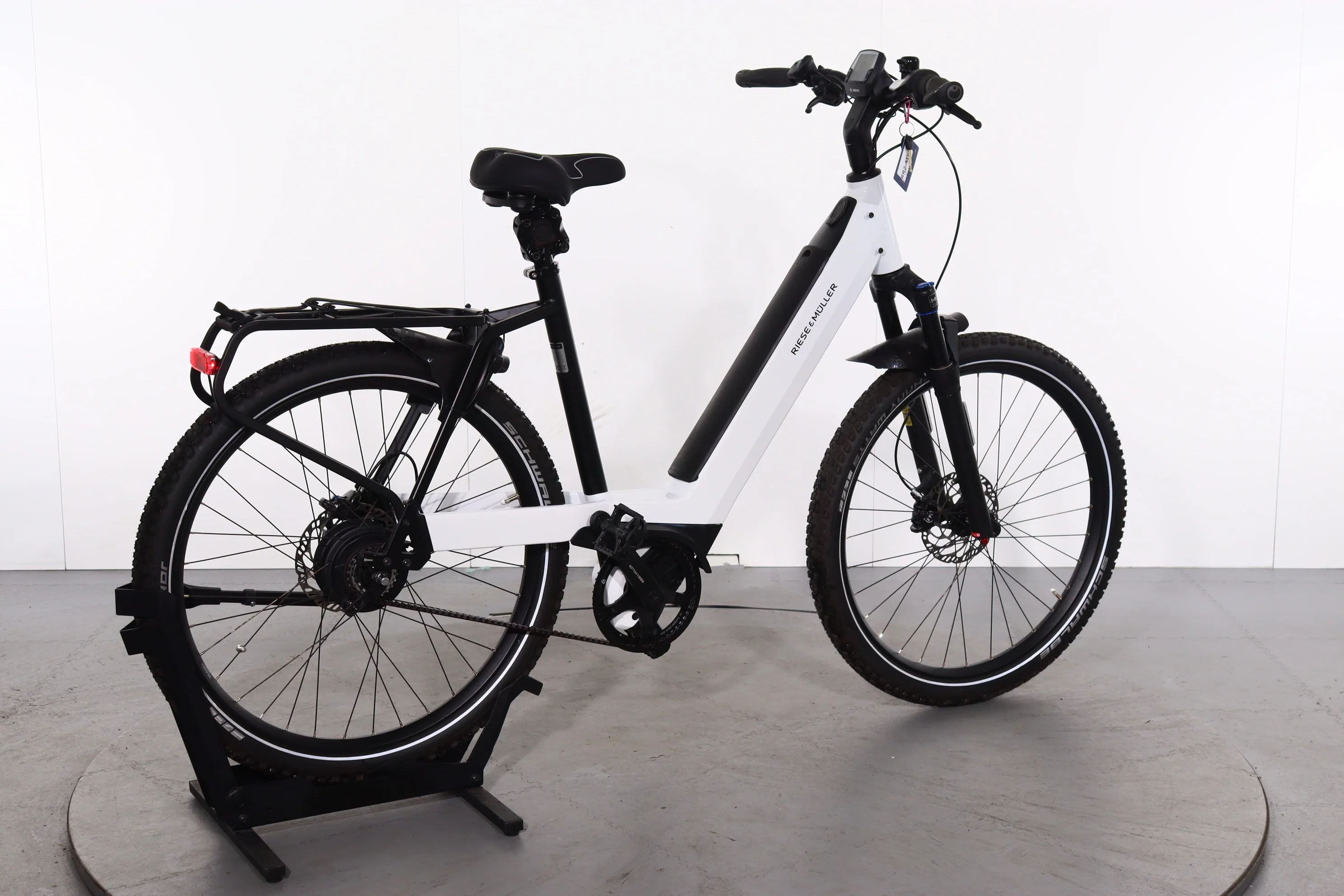 Riese & Müller Nevo GT Vario - Image 2