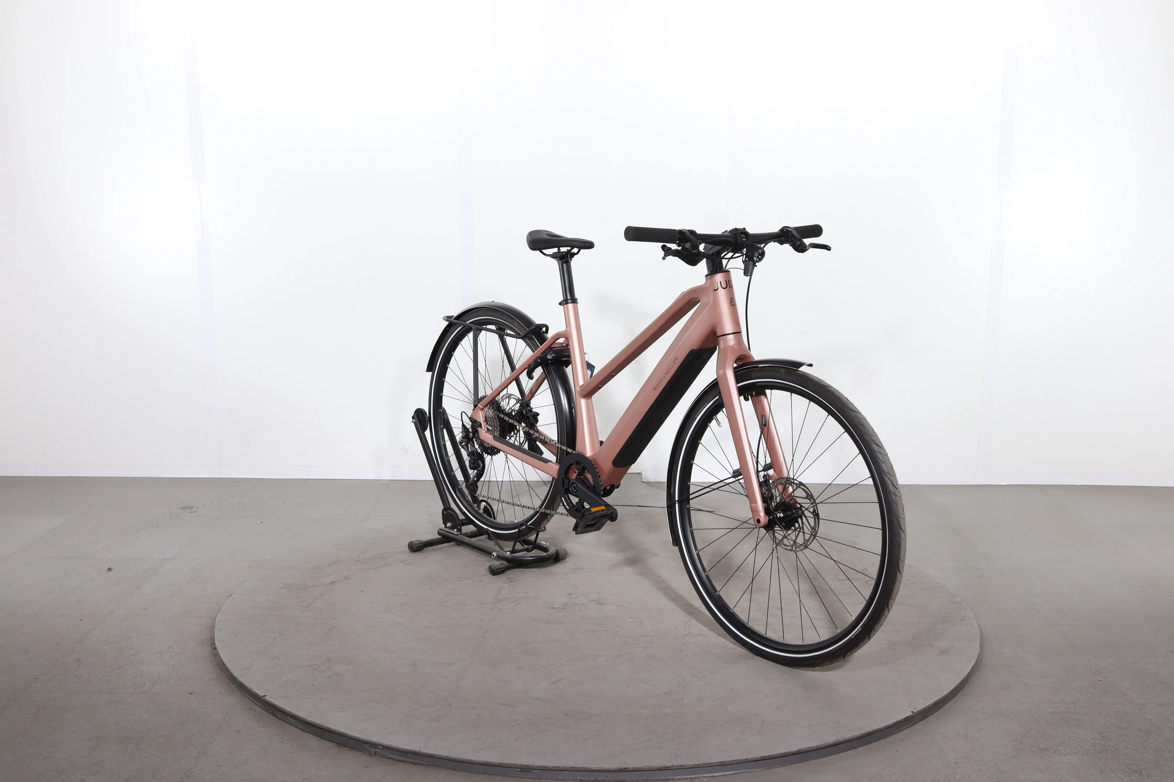 Riese & Müller UBN Seven Touring - Image 2