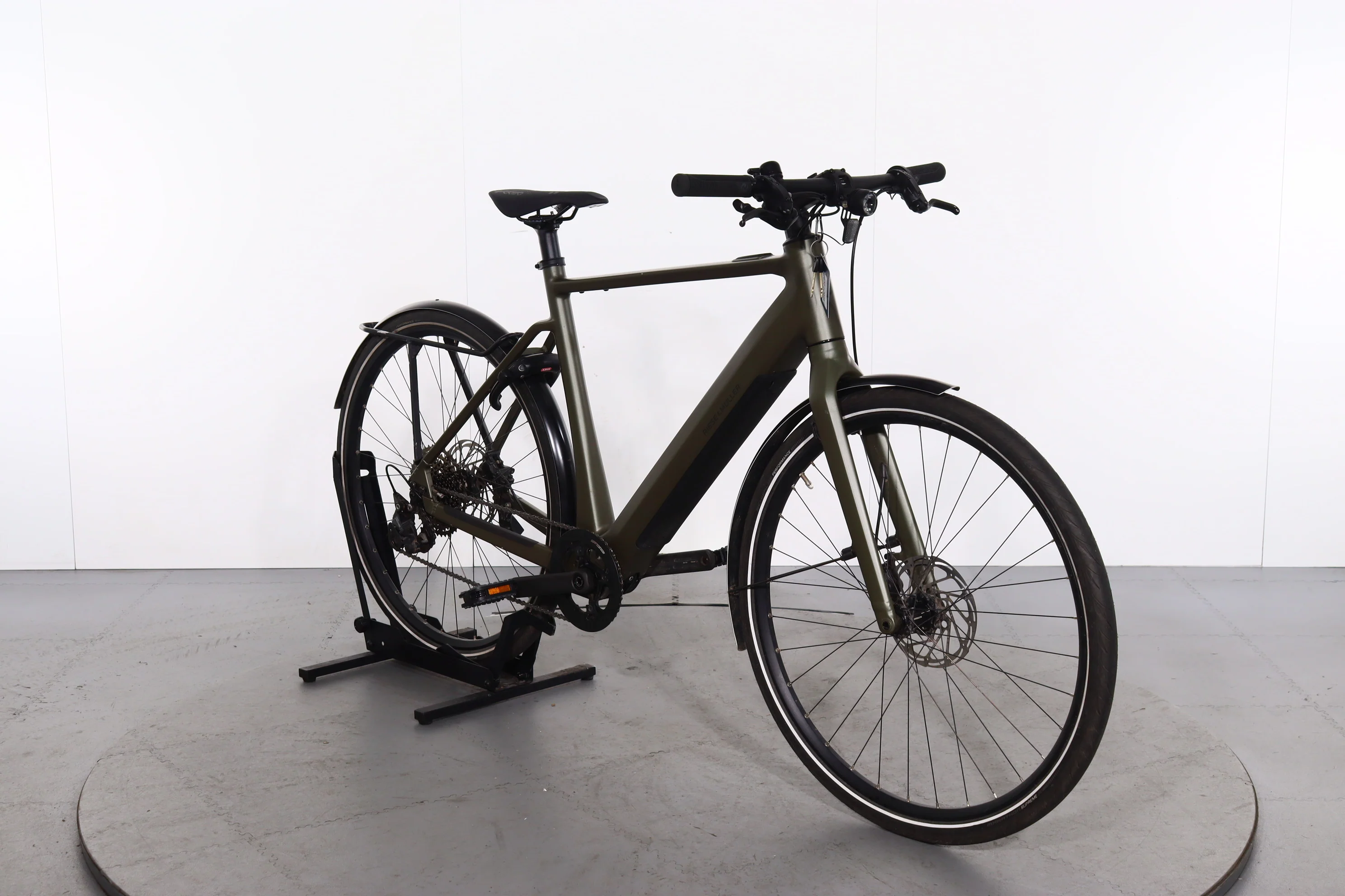 Riese & Müller UBN Five Touring - Image 2