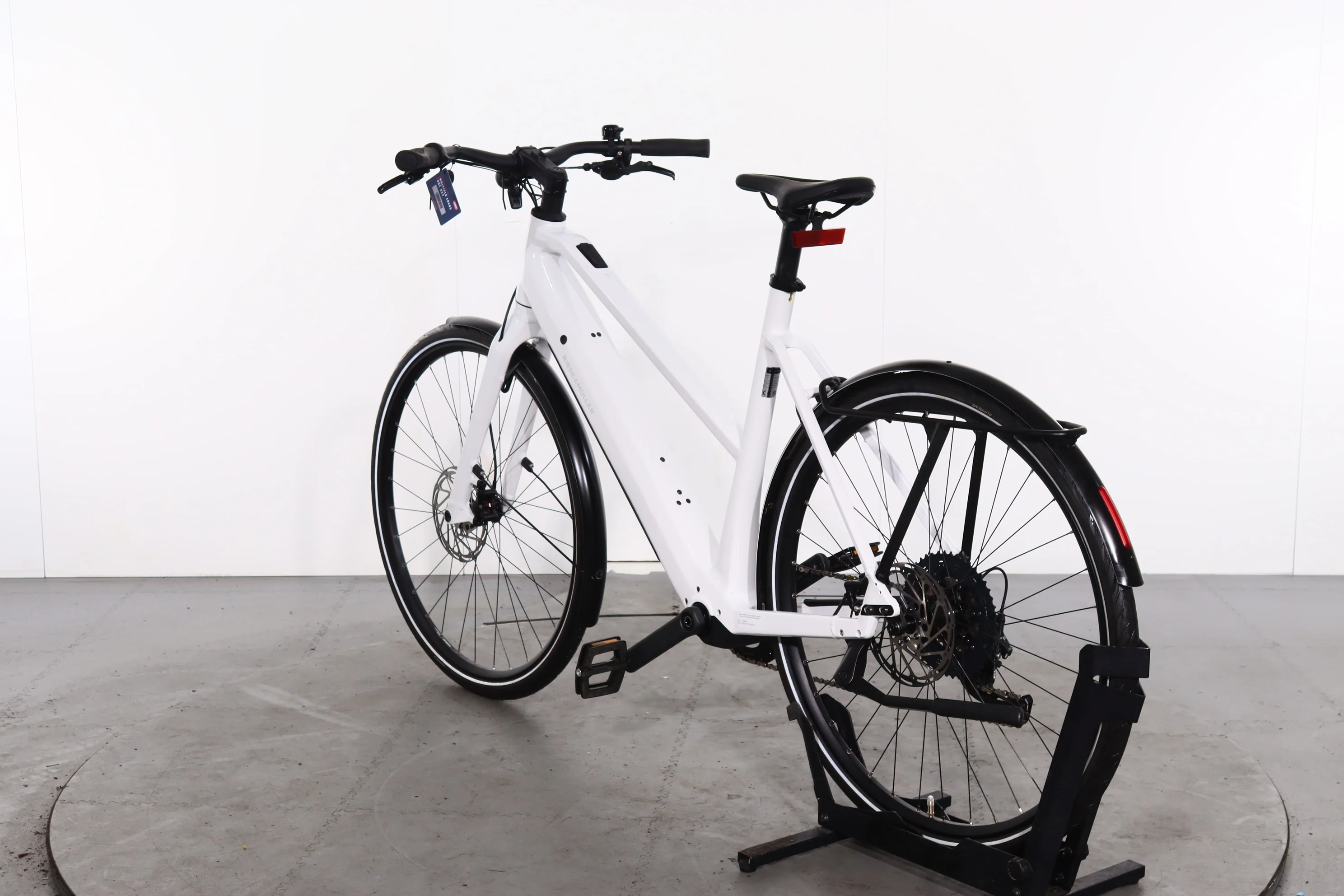 Riese & Müller UBN Seven touring - Image 5