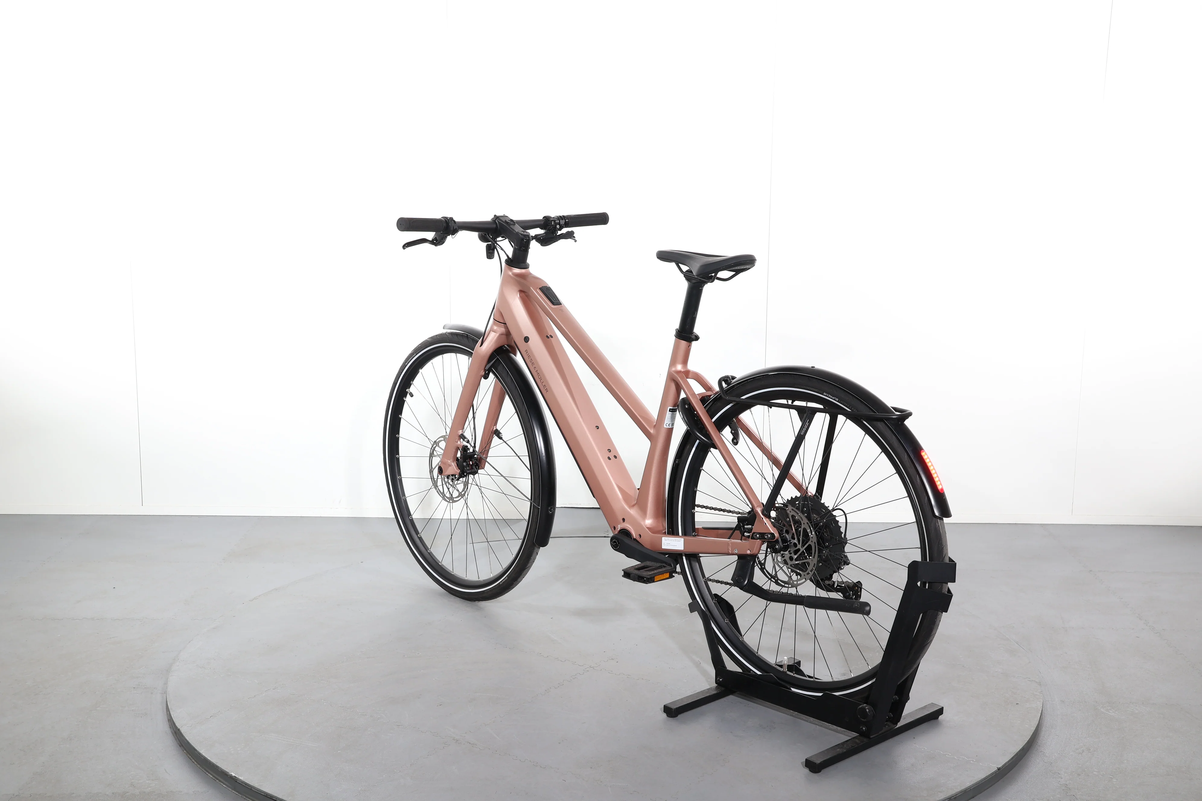 Riese & Müller UBN Seven touring - Image 5