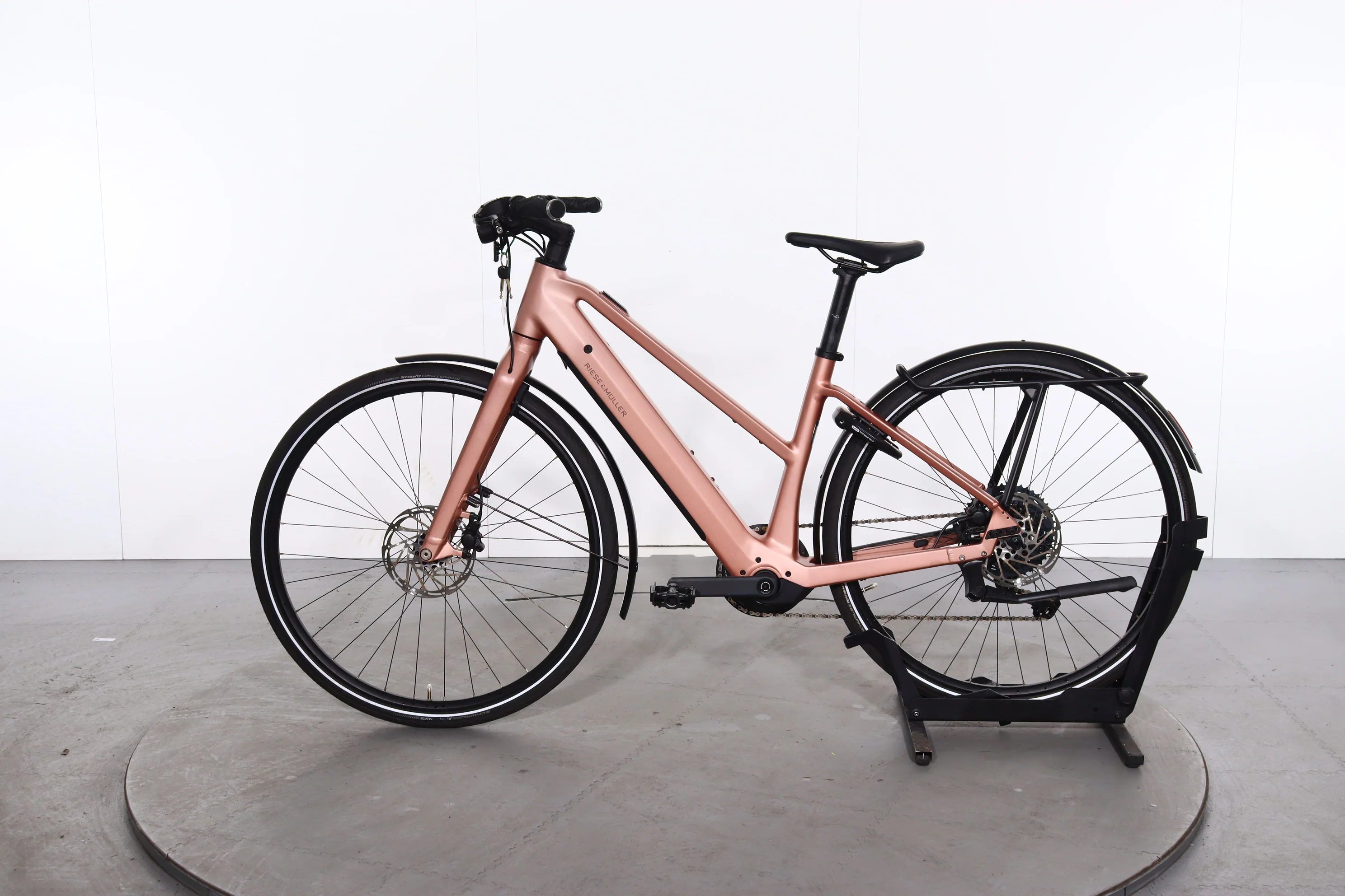 Riese & Müller UBN Seven touring - Image 5