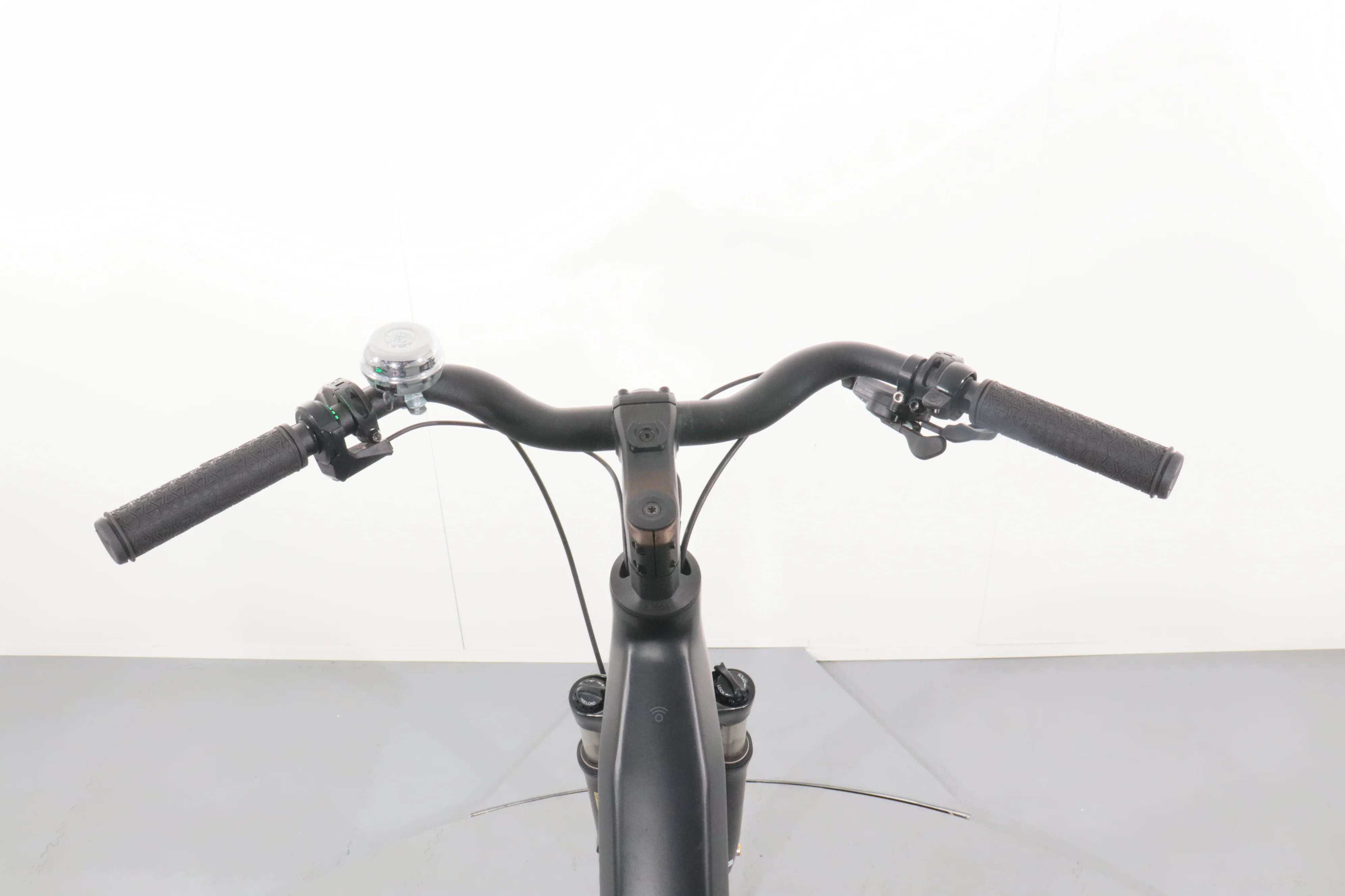 Riese & Müller UBN Six touring - Image 7