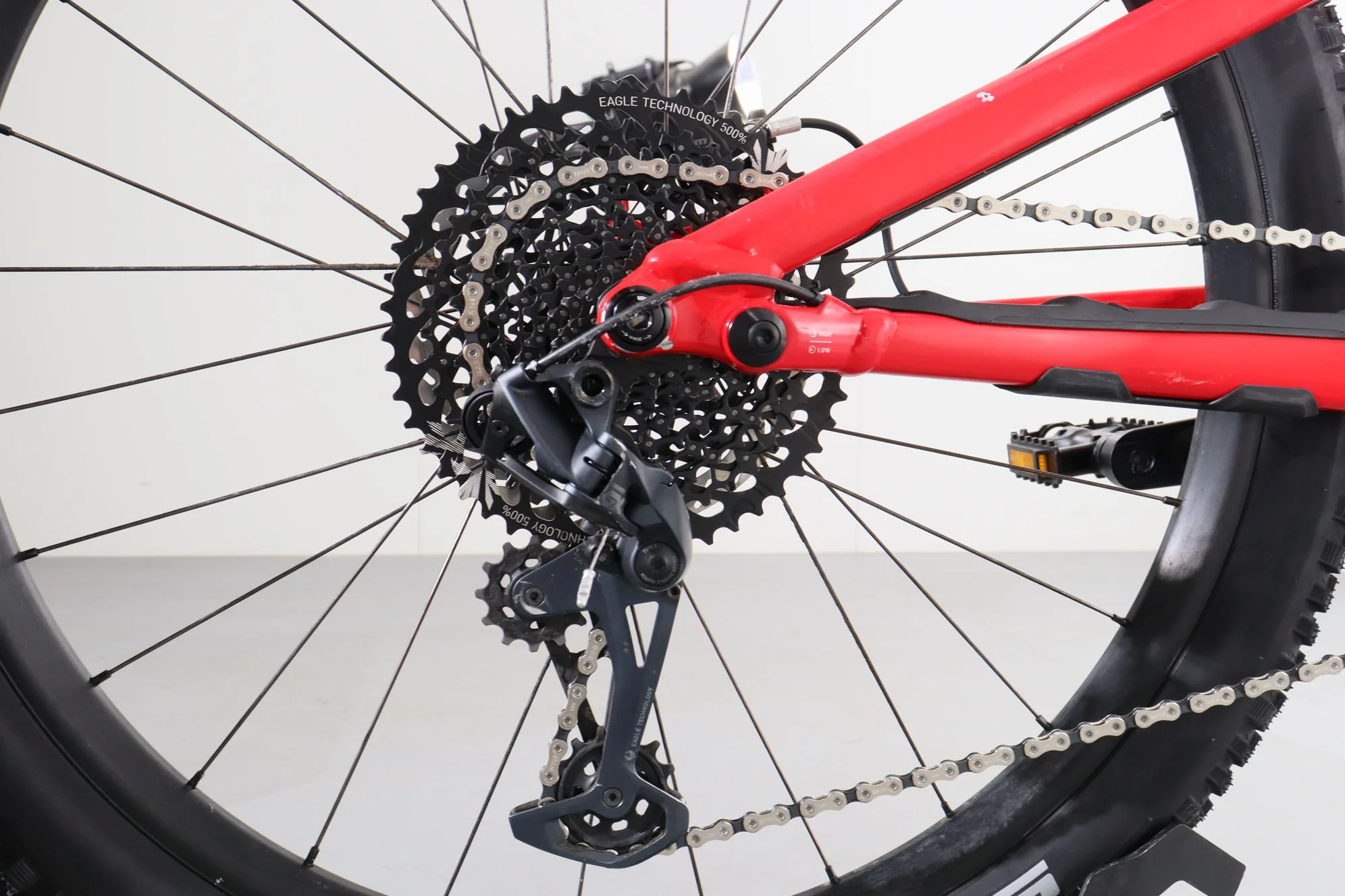 Specialized LEVO COMP ALLOY NB FLORED/BLK S3 - Image 9