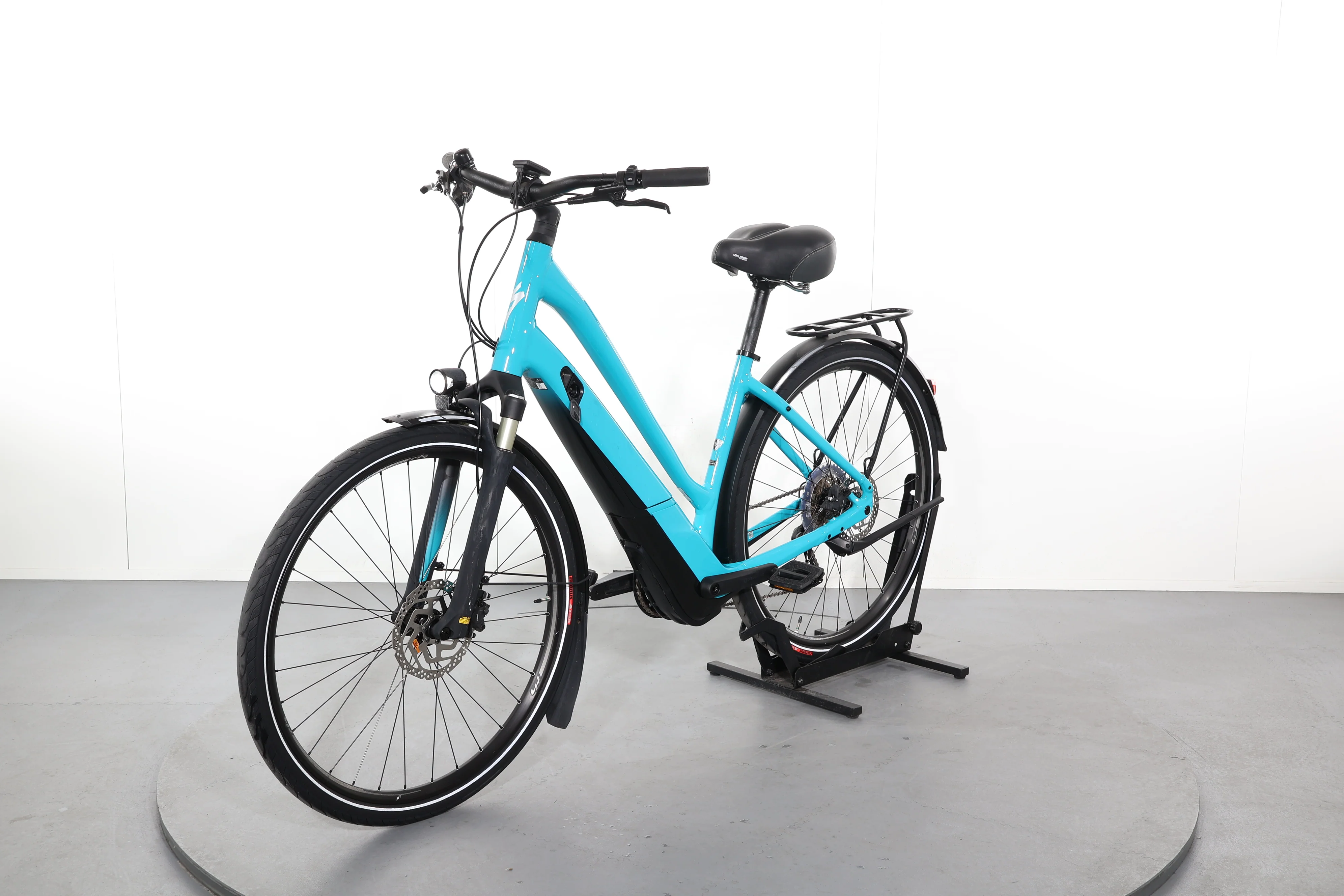Specialized Turbo Como 4.0 700C - Low-Entry - Image 3