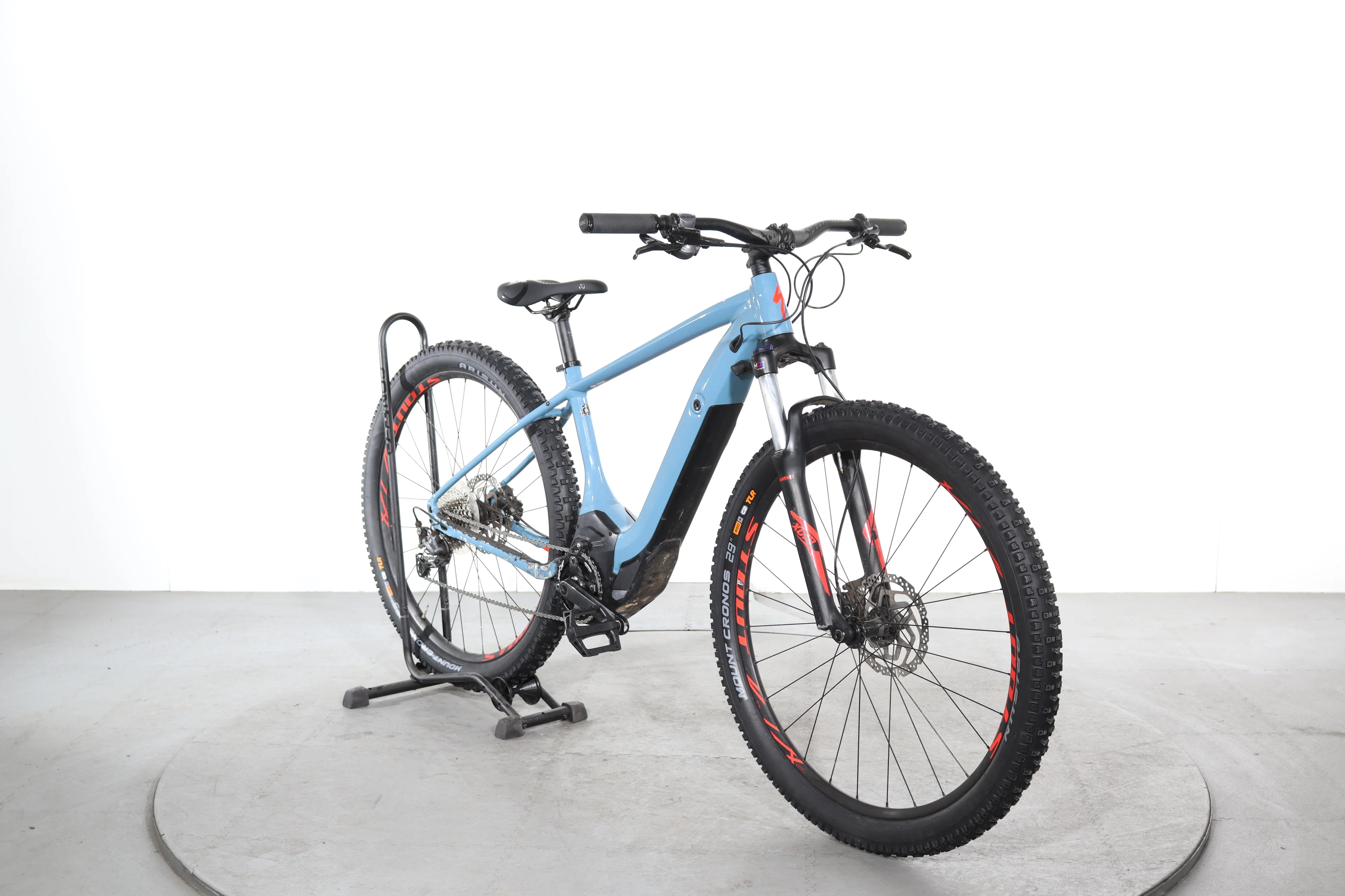 Specialized Turbo Levo Hardtail - Image 2